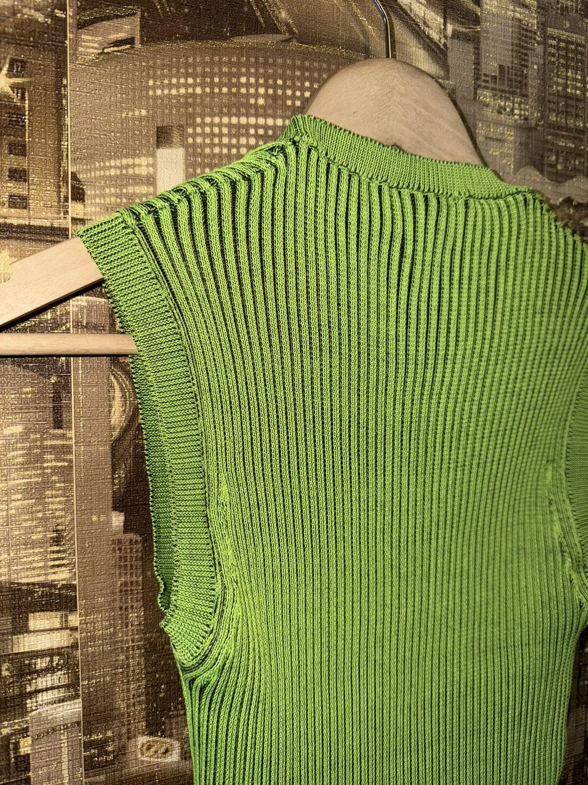 GCDS GCDS Ribbed Knit Sleeveless Top Size S Size S / US 4 / IT 40 - 12 Thumbnail
