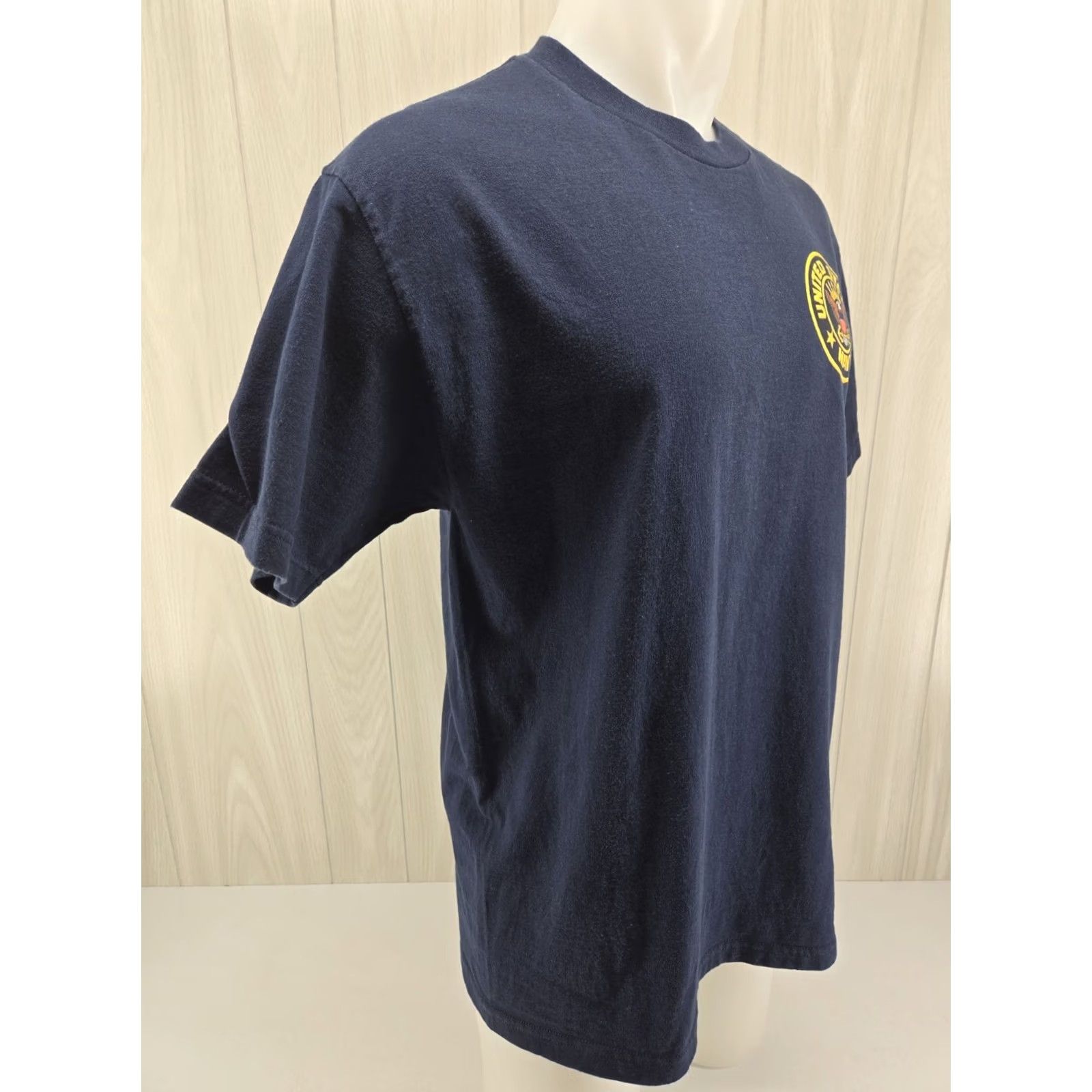 Vintage VINTAGE United States Navy T-Shirt Men’s Sz L Blue American Flag Y2K Made In USA Shirt Mens Large Blue USA Flag Graphic Print Crew Neck Short Sleeve Size US L / EU 52-54 / 3 - 7 Thumbnail