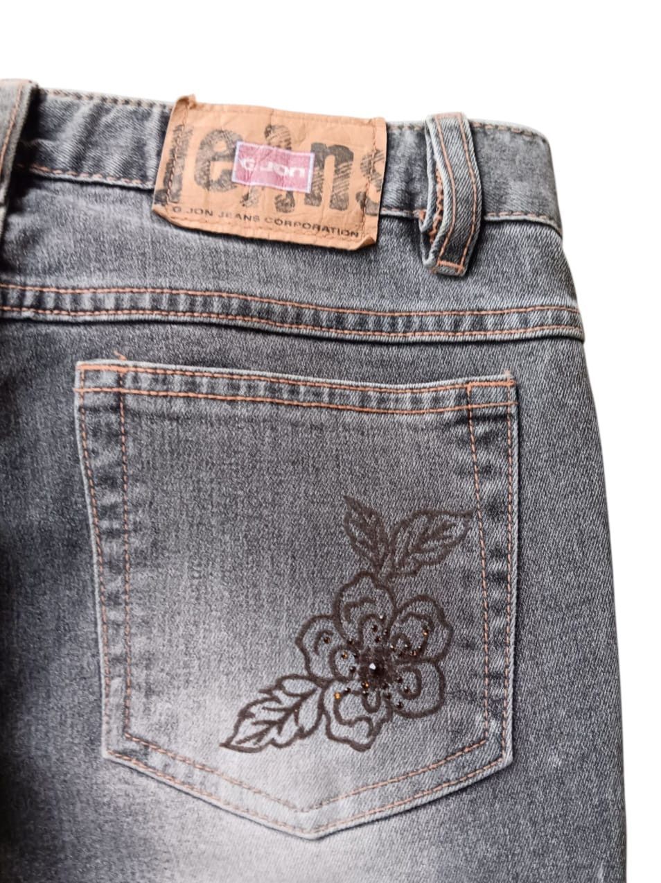 Designer G. Jon flower tattoo flare jeans Size US 28 / EU 44 - 8 Thumbnail