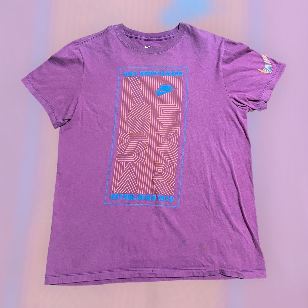 Nike Nike sportswear medium purple tee Size US M / EU 48-50 / 2 - 1 Thumbnail