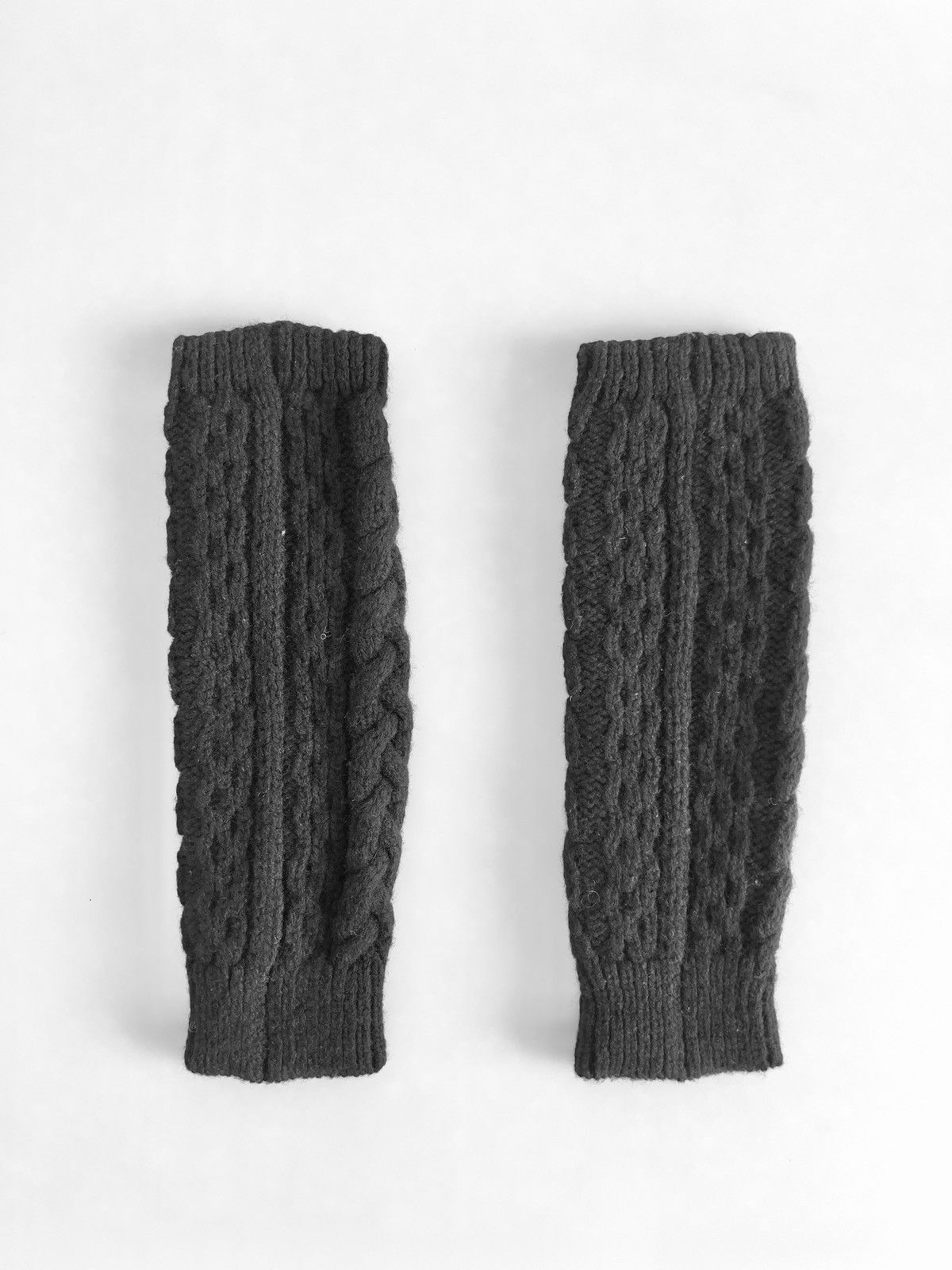 Yohji Yamamoto Yohji Yamamoto Y's - Wool Cable Knit Arm Warmers Gloves Size ONE SIZE - 1 Thumbnail