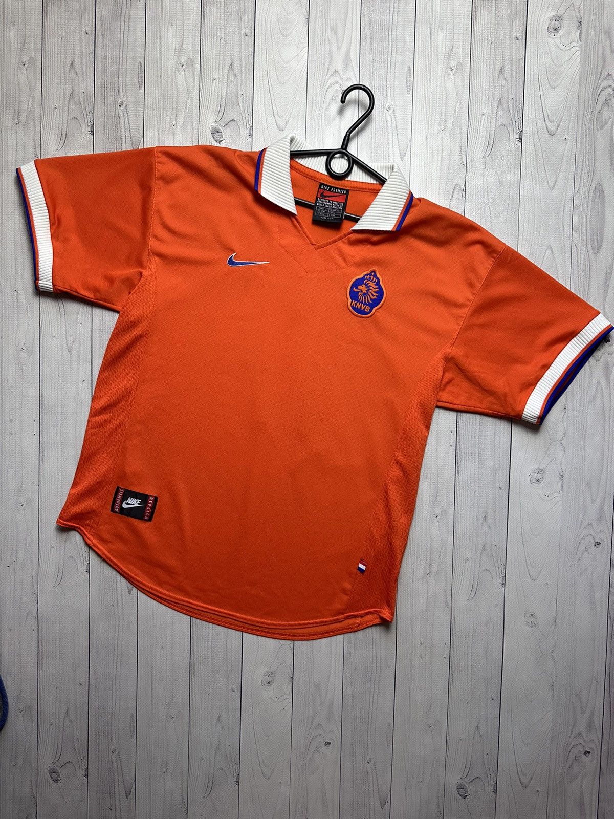 Nike × Vintage Vintage Nike Holland Nederland soccer jersey Van Hooijdonk Size US XL / EU 56 / 4 - 2 Thumbnail