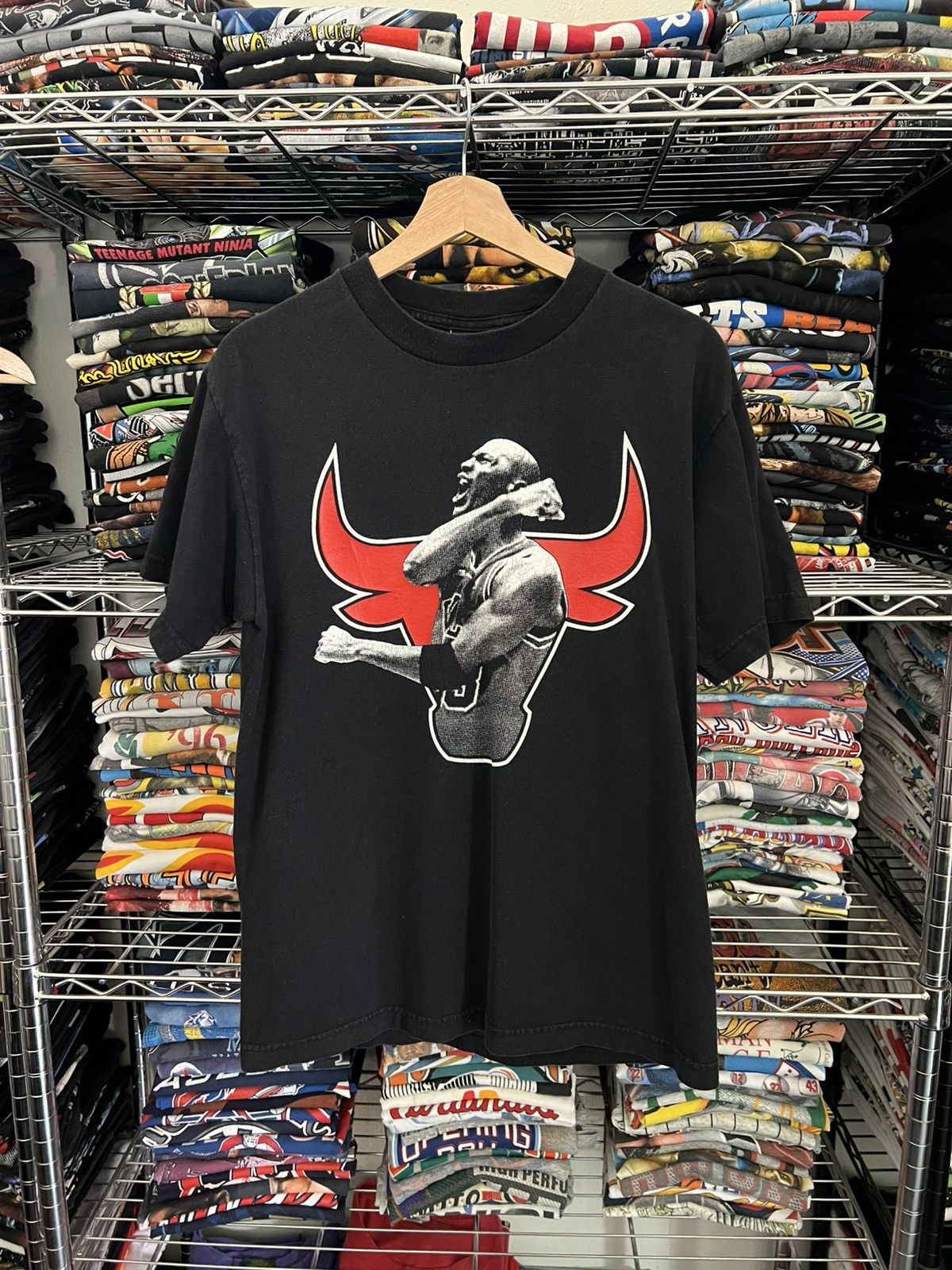 The Freshnes 2000s NBA Chicago Bulls Michael Jordan Tee Size US M / EU 48-50 / 2 - 1 Thumbnail