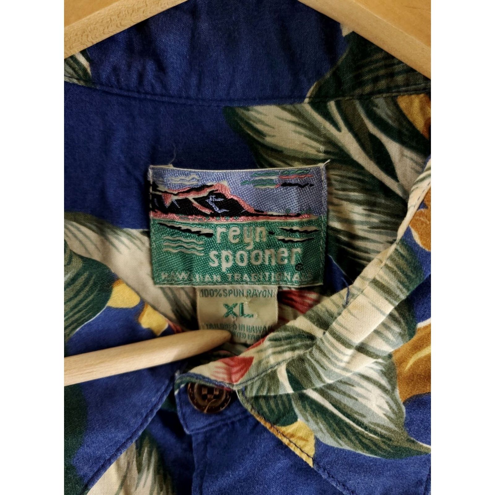 Reyn Spooner Reyn Spooner Shirt Hawaiian Traditionals Rayon Tropical Leaves Blue XL Mens Short Sleeve Size US XL / EU 56 / 4 - 2 Thumbnail