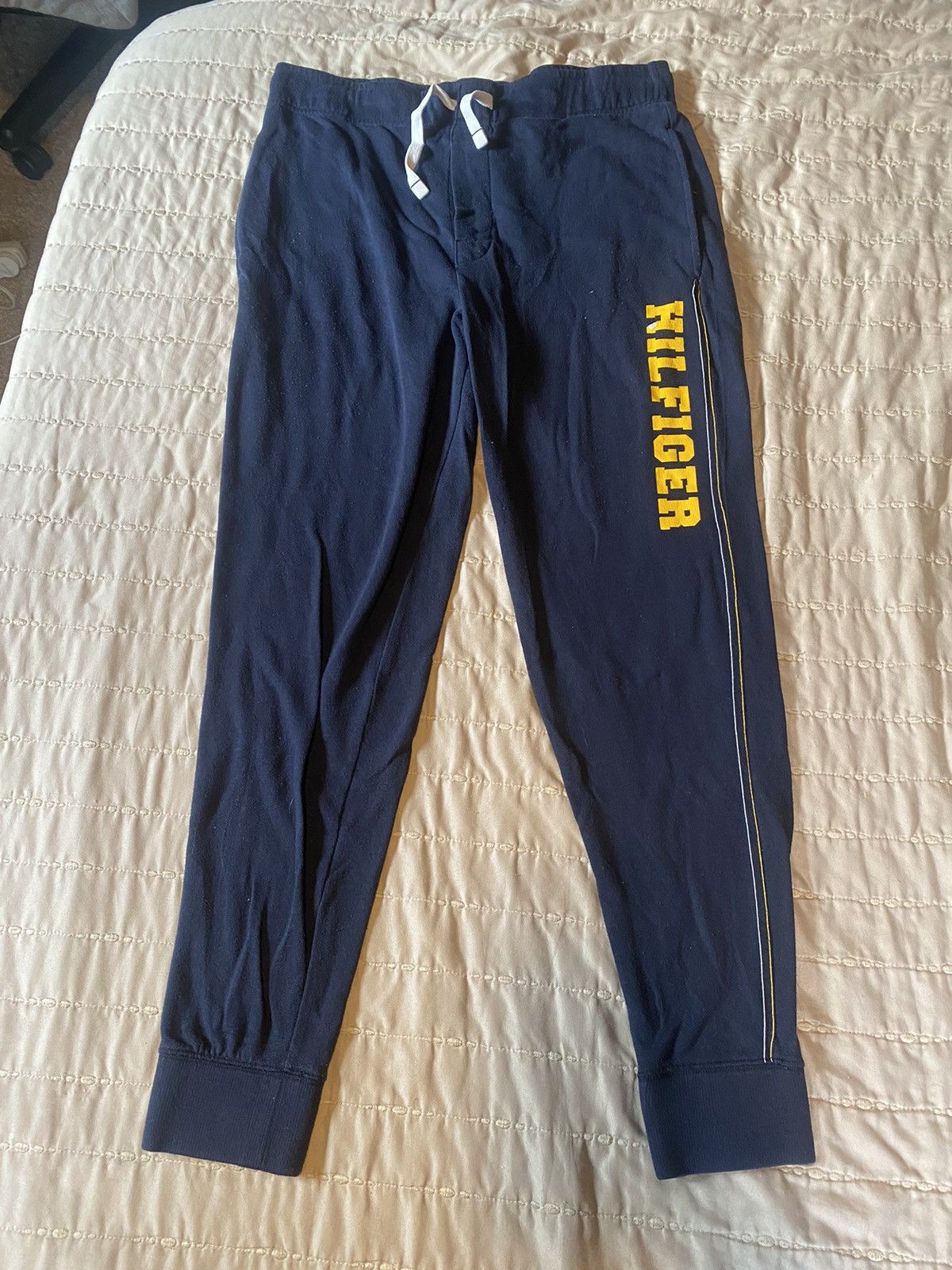 Tommy Hilfiger Tommy Hilfiger Joggers Size US 32 / EU 48 - 1 Thumbnail