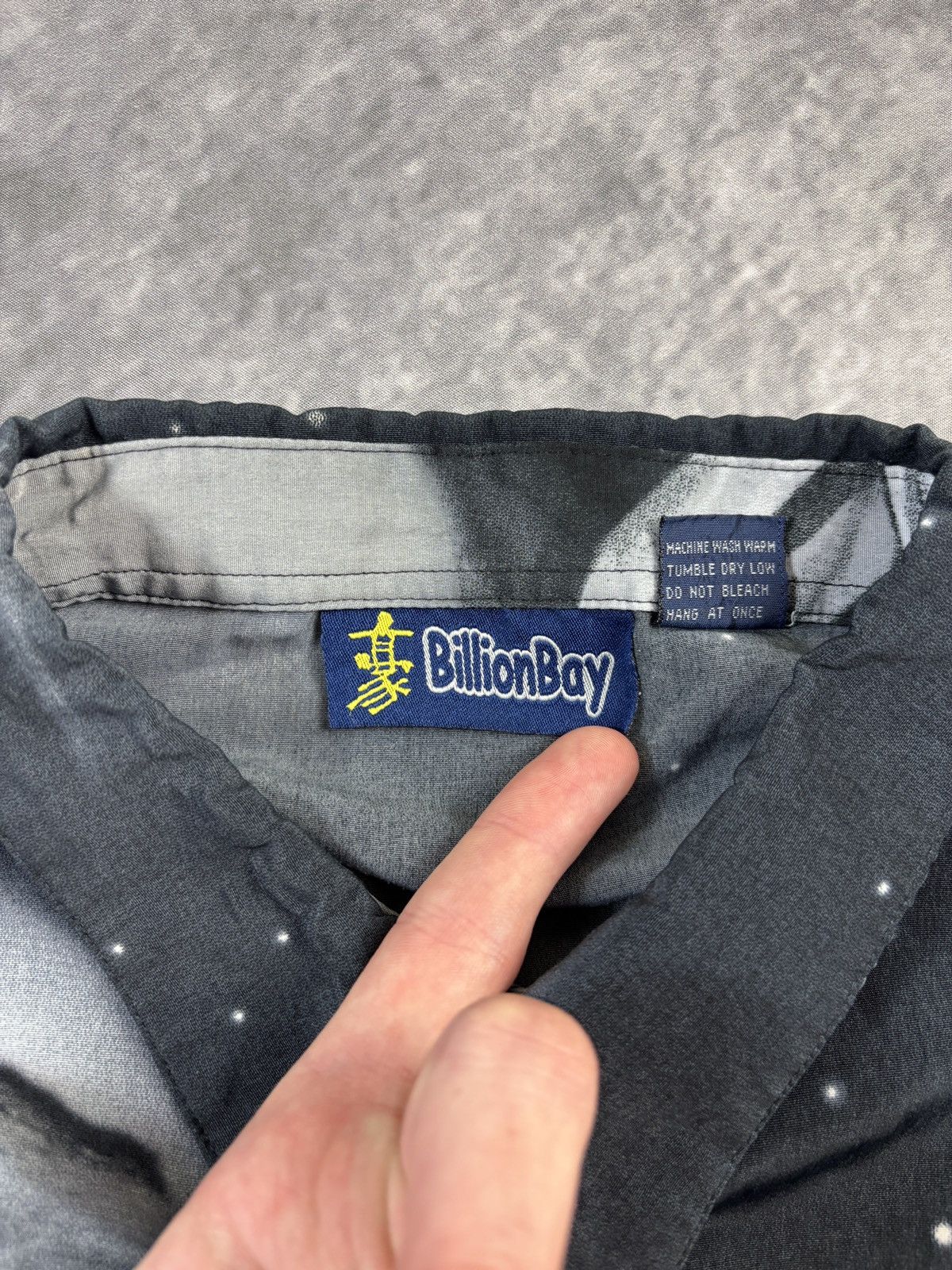 Japanese Brand × Vintage Vintage All Over Print Polo Shortsleeve Anime Edgy Y2K XL Size US XXL / EU 58 / 5 - 4 Thumbnail