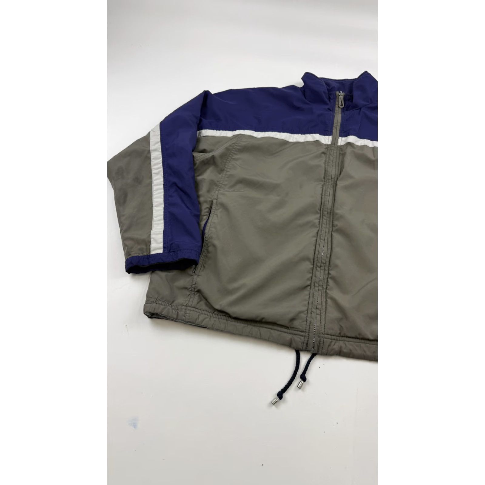 Nike Nike Jacket XL Mens Gray Purple Reversible Fleece-Lined Full Zip Swoosh Size US XL / EU 56 / 4 - 3 Thumbnail