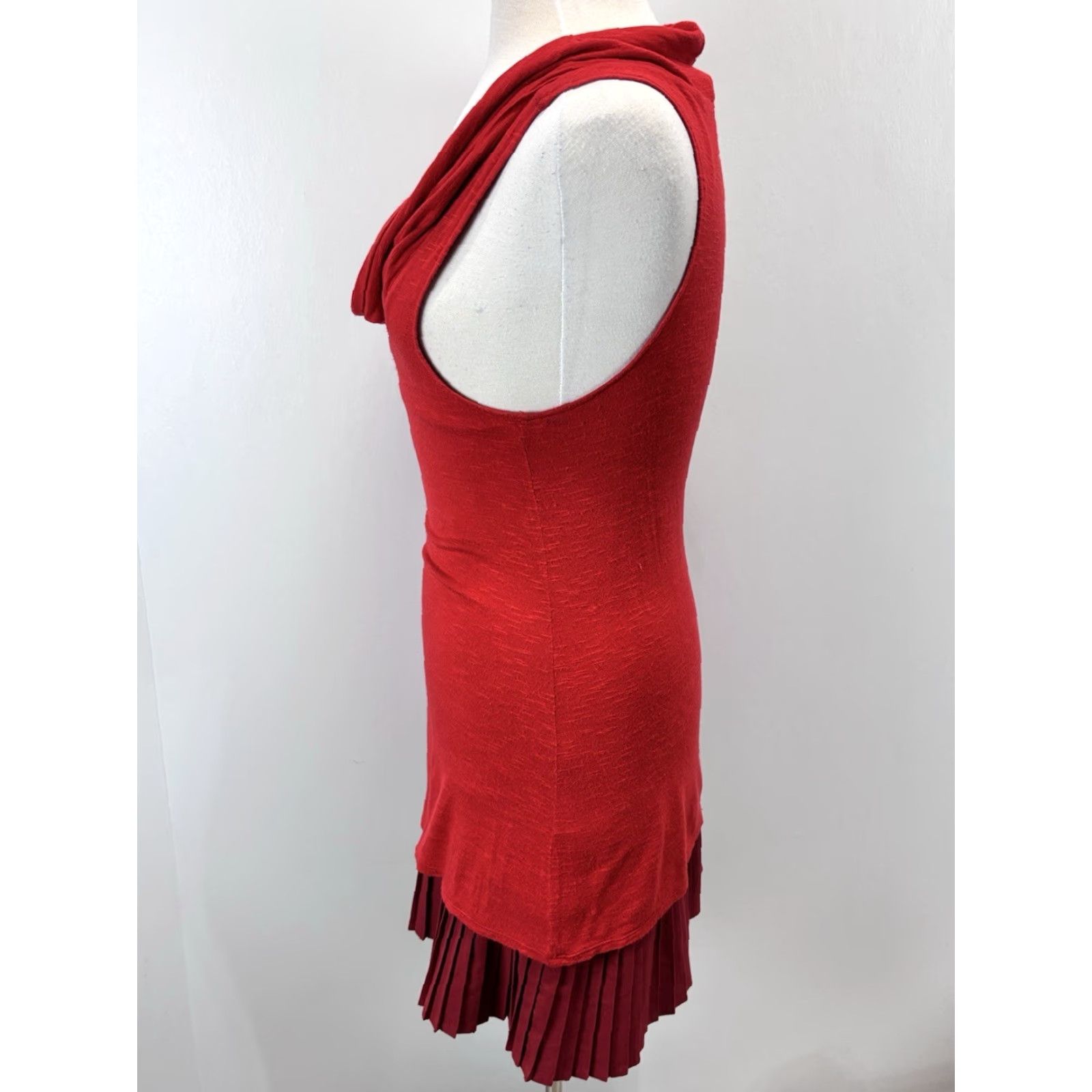 Free People Free People Women’s XS Red Bodycon Dress Cowl Neck Pleated Hem Sleeveless Modern Classic Size XS / US 0-2 / IT 36-38 - 2 Thumbnail