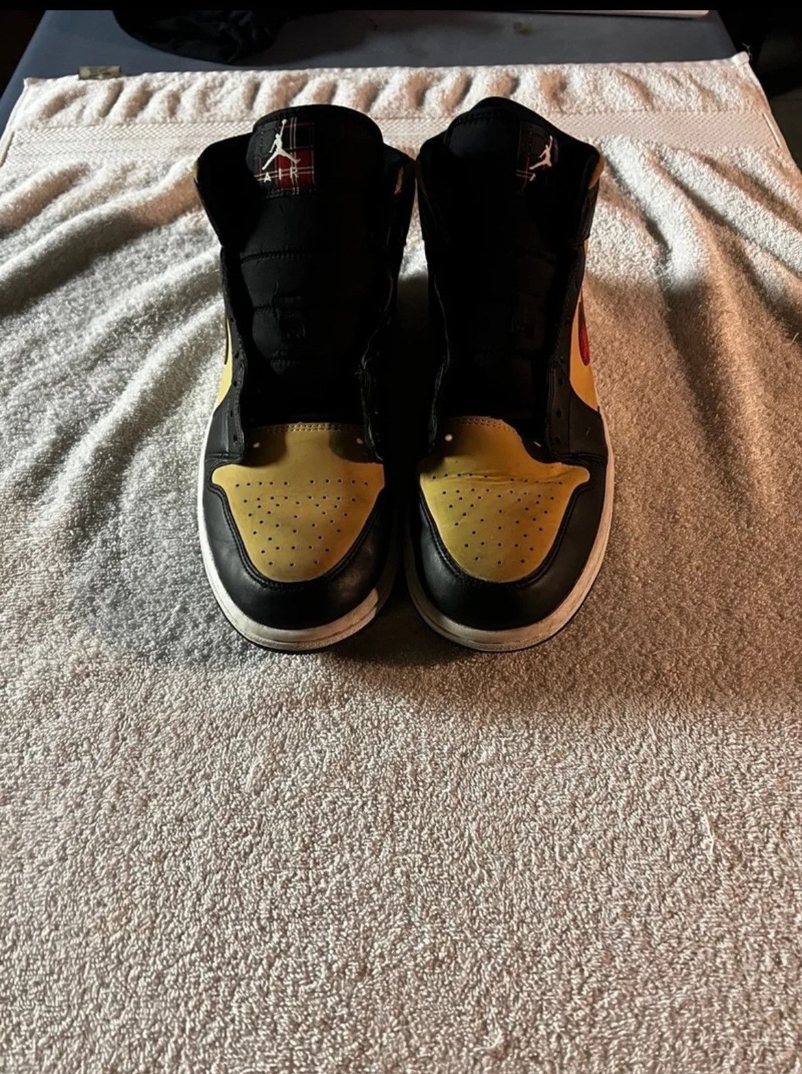 Jordan Brand Air Jordan 1 Tartan Swoosh Size US 11 / EU 44 - 1 Thumbnail