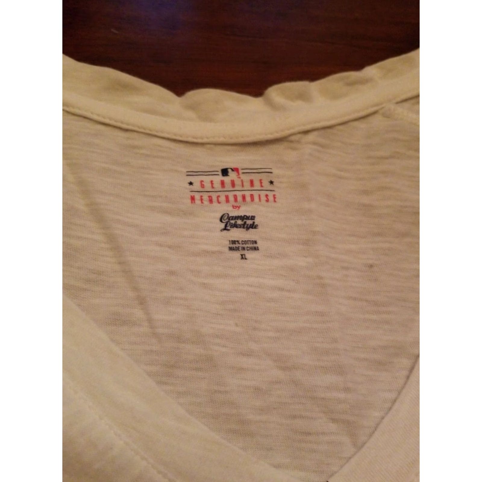 Vintage CAMPUS LIFESTYLE MLB CARDINAL'S WOMEN'S V NECK SHORT SLEEVE SHIRTS XL White T-Shirt Women Size XL / US 12-14 / IT 48-50 - 5 Thumbnail