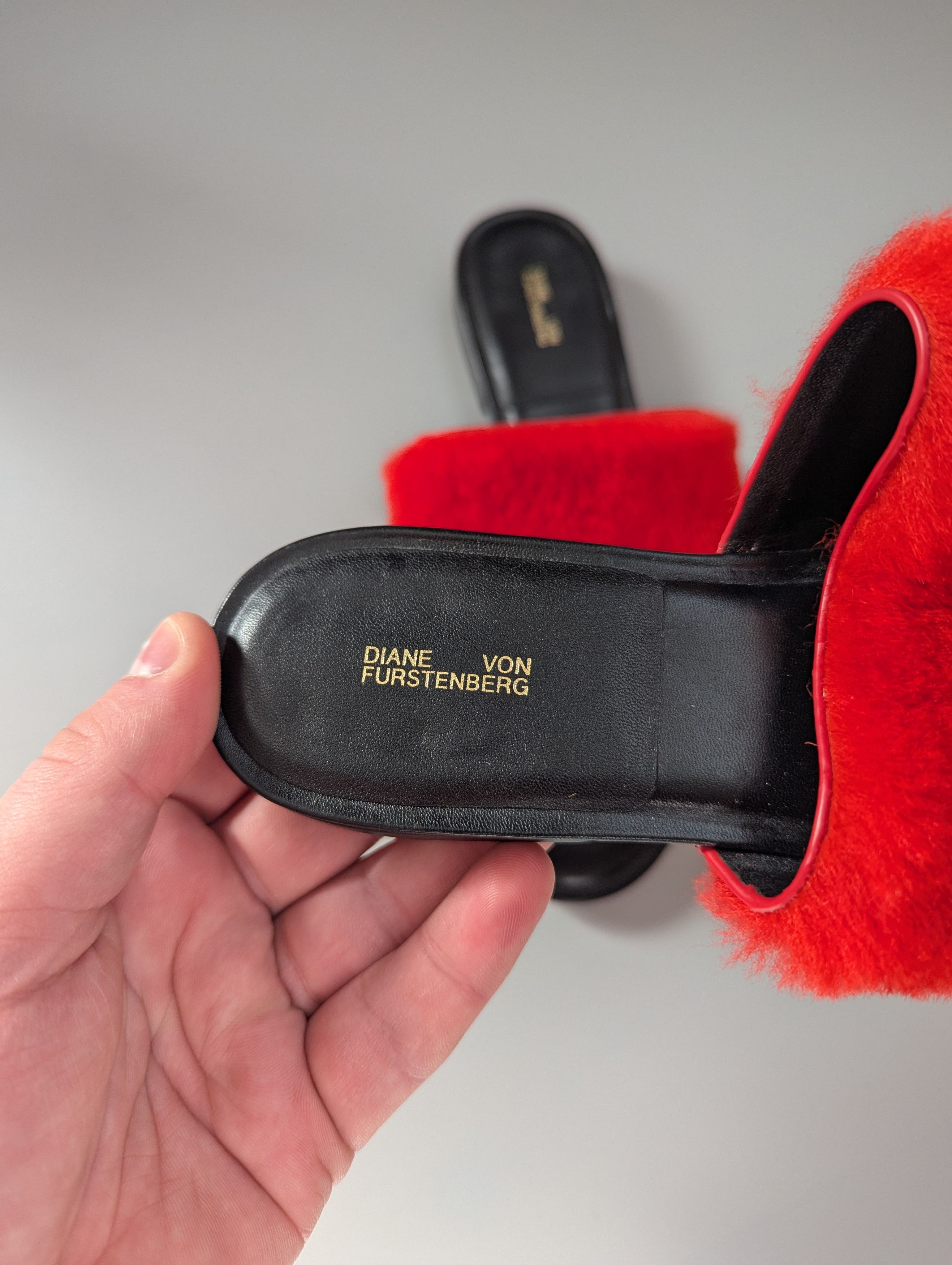 Diane von Furstenberg × Japanese Brand Diane Von Furstenberg Santi shearling slides - red Size US 8 / IT 38 - 4 Thumbnail