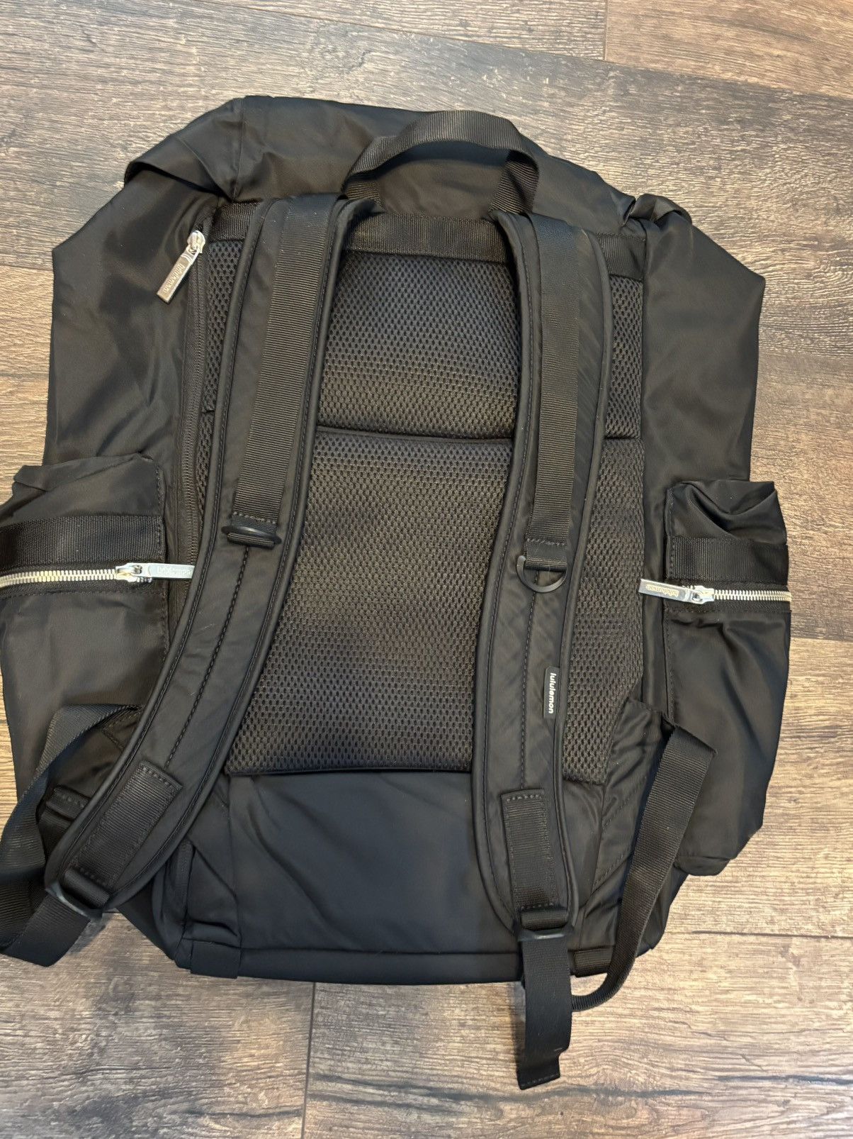 Lululemon Lululemon Wunderlust Backpack 25L SOLD OUT 16" Laptop Sleeve Size ONE SIZE - 4 Thumbnail