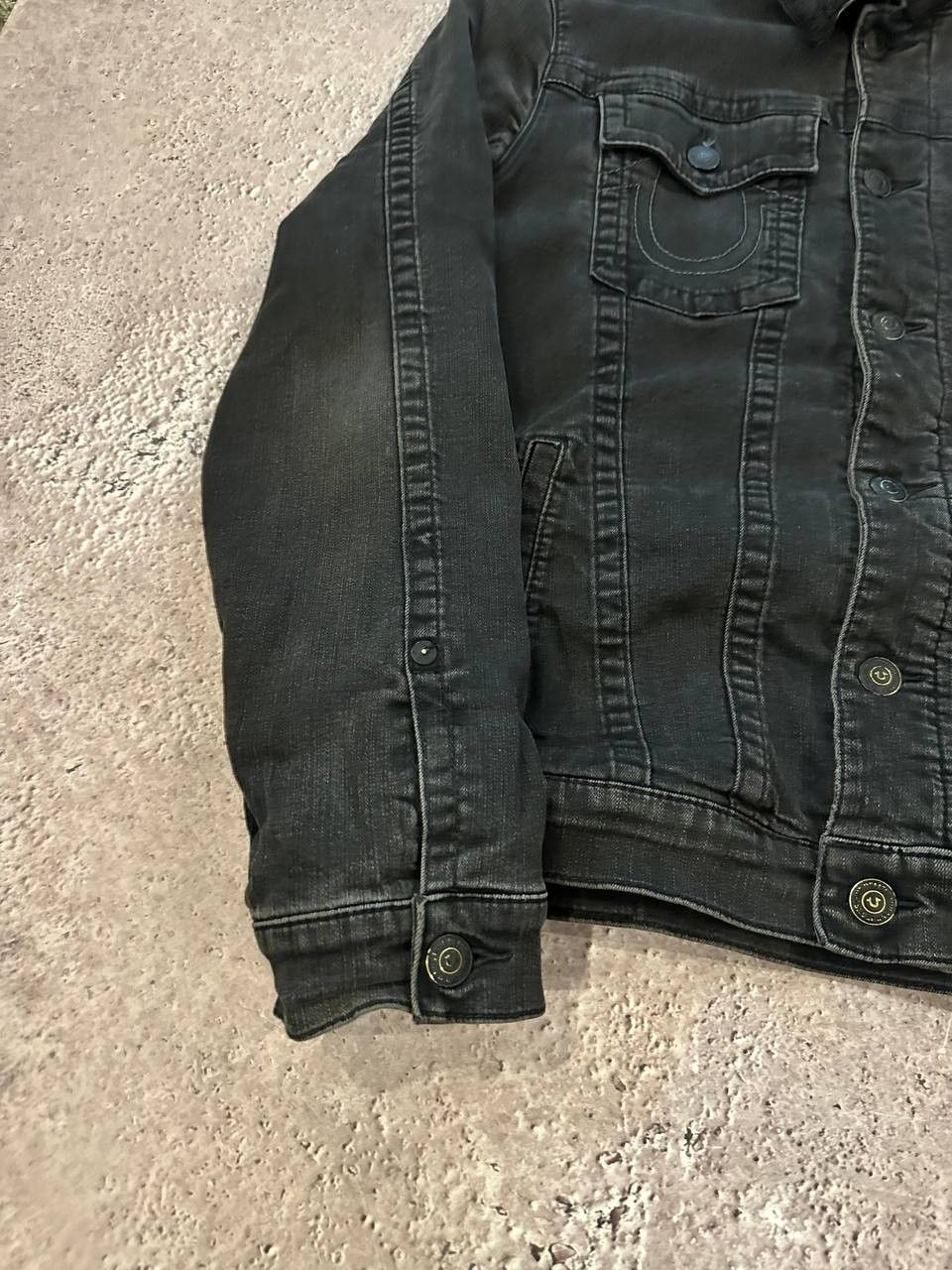True Religion 2000s true religion contrast-stitch trucker denim jacket Size US M / EU 48-50 / 2 - 5 Thumbnail