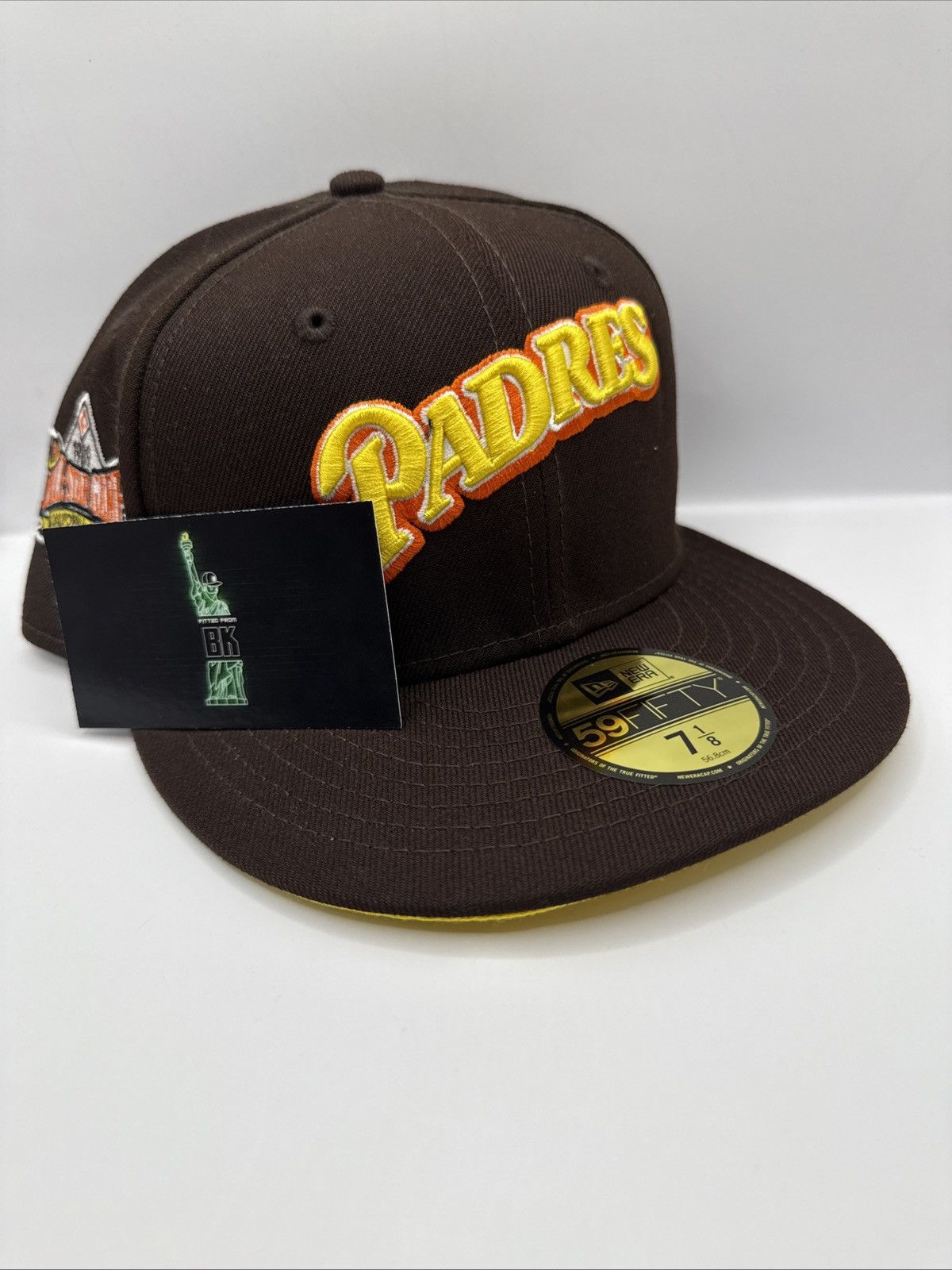 New Era New era padres script size 7 1/8 Size ONE SIZE - 1 Thumbnail