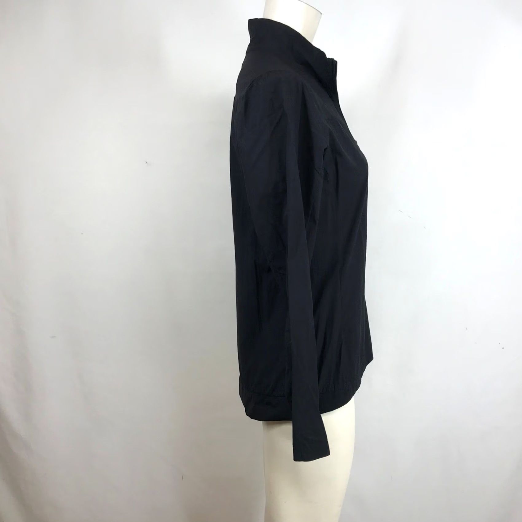 Patagonia Patagonia Womens Black Nylon Half Zip Pullover Jacket S Windbreaker Jacket Pullover Womens Black Nylon Half-Zip Pullover Jacket S Patagonia Size S / US 4 / IT 40 - 4 Thumbnail
