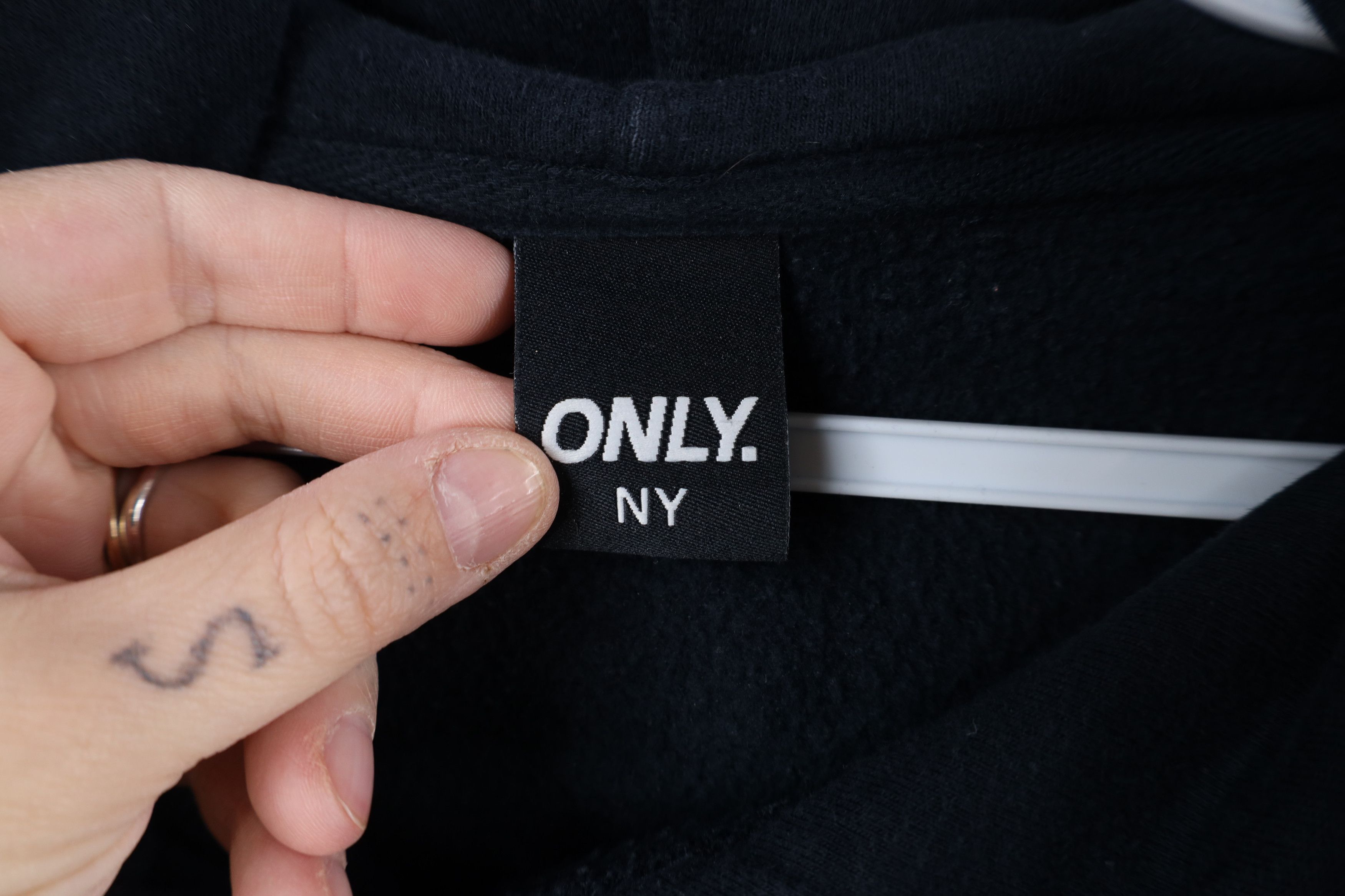 Vintage Vintage Y2K Only New York Spell Out Hoodie Sweatshirt Size US M / EU 48-50 / 2 - 9 Thumbnail