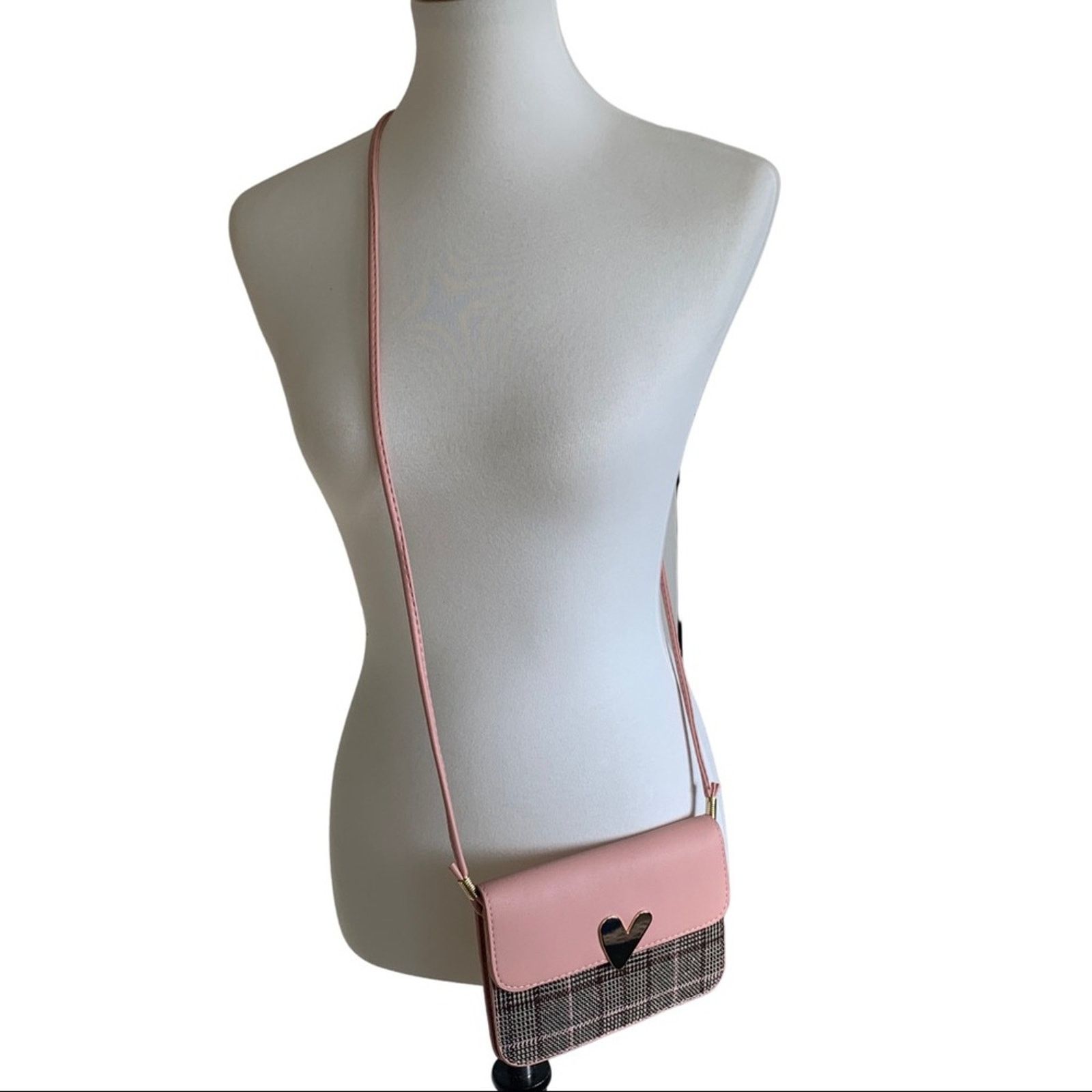 Pink Heart Mini Snap Front Crossbody Purse, Women's