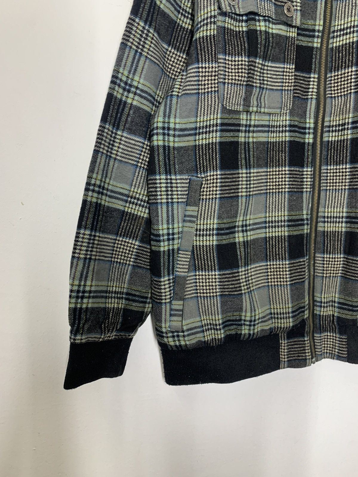 Oakley Vintage Oakley Plaid Heavy Jacket Size US XL / EU 56 / 4 - 7 Thumbnail