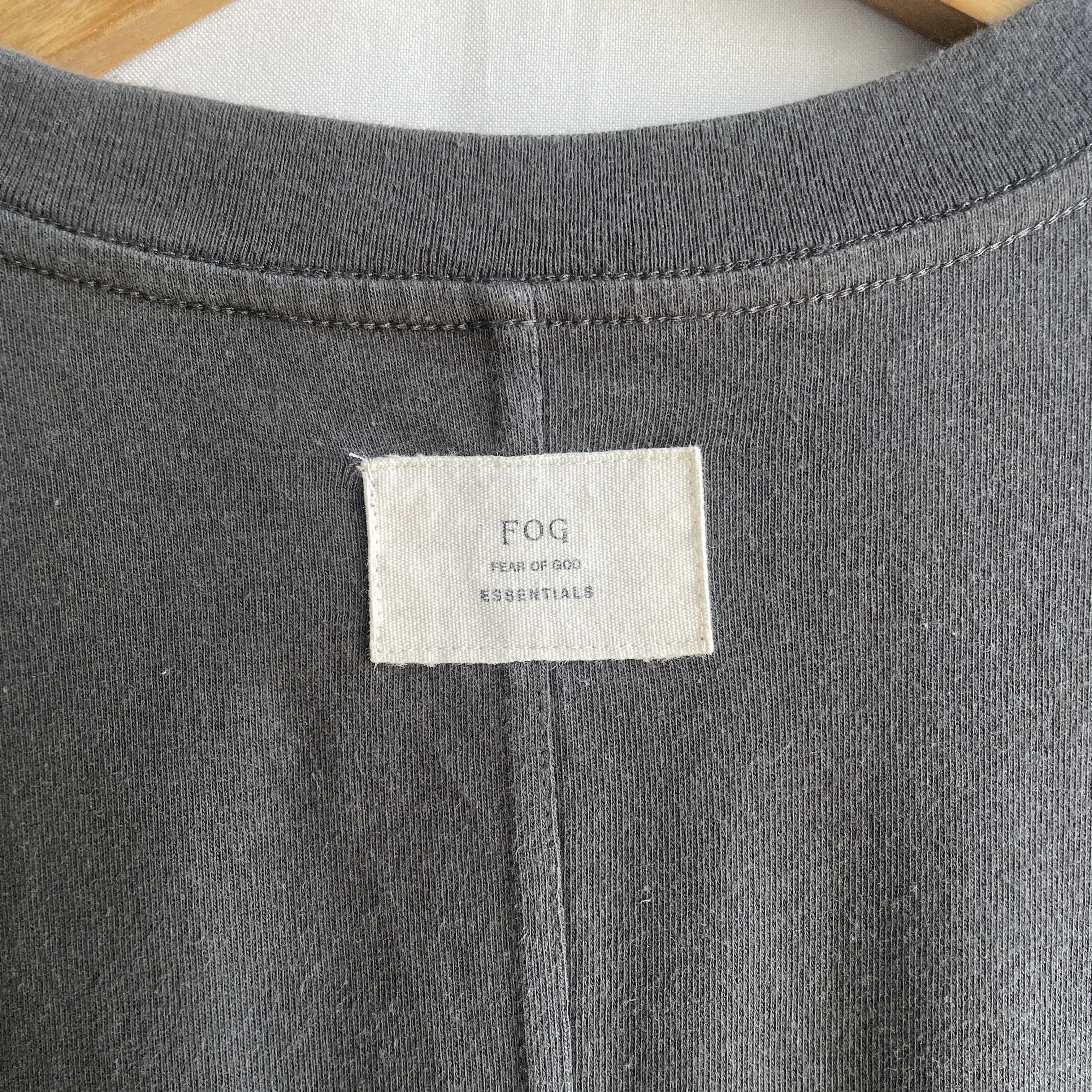 Fear of God Fear of God Essential Basic Brown Long T-Shirt Tee Size S Size US S / EU 44-46 / 1 - 9 Thumbnail