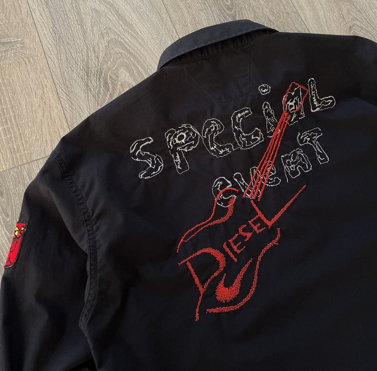 Diesel Vintage Diesel Embroidered Big Logo Button Up Shirt Size US XL / EU 56 / 4 - 9 Thumbnail