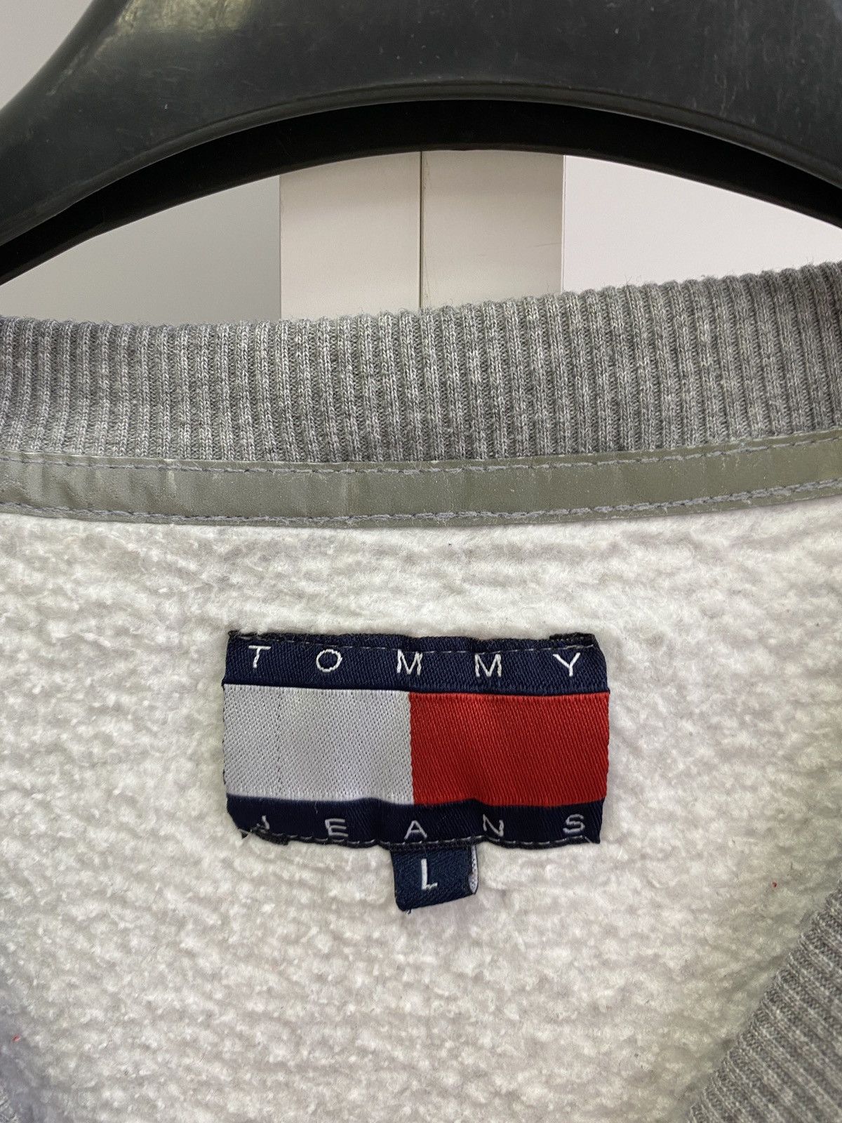 Tommy Hilfiger × Tommy Jeans × Vintage Vintage Tommy Jeans Big logo pullover sweatshirt Size US L / EU 52-54 / 3 - 5 Thumbnail