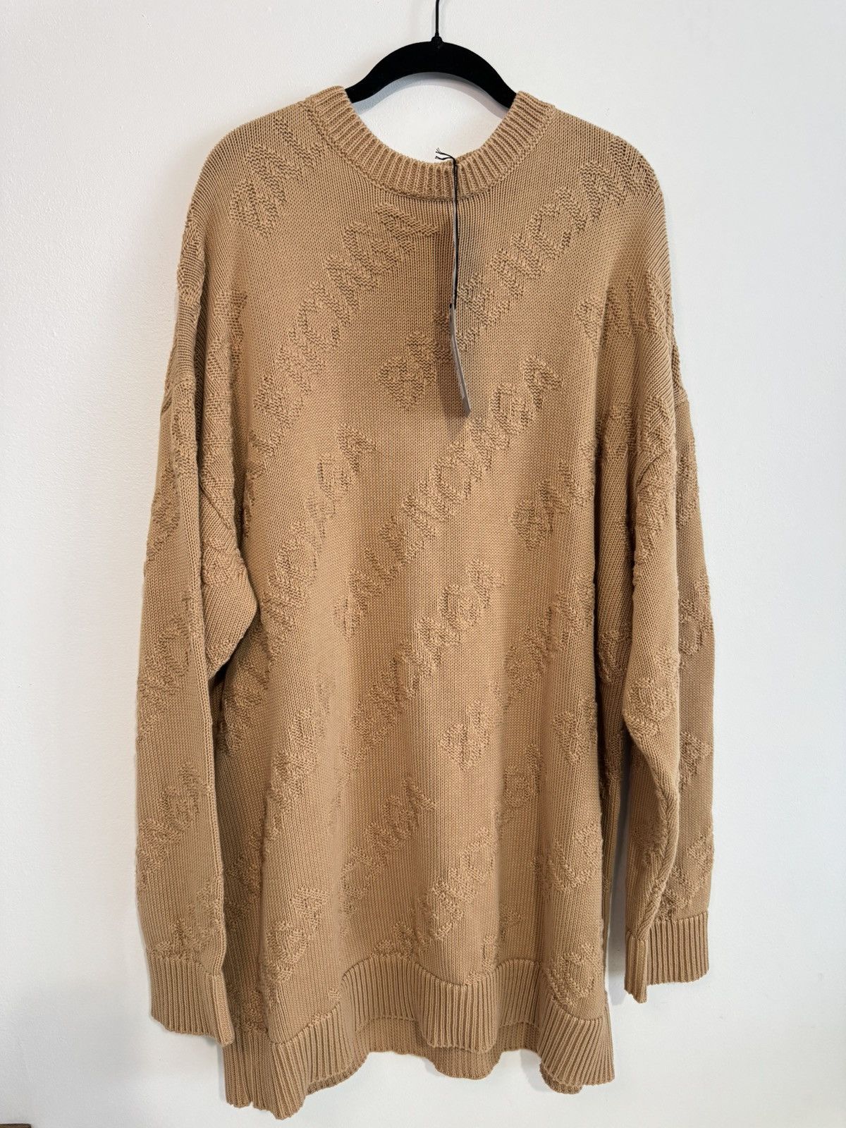 Balenciaga Balenciaga Logo Knit Sweater Sand Beige SZ IT46/S NWT Size US S / EU 44-46 / 1 - 1 Thumbnail