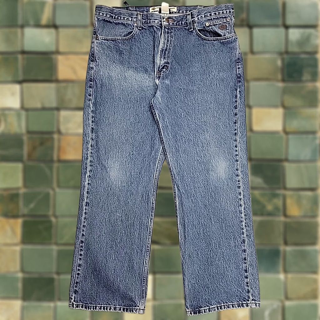 Harley Davidson Harley-Davidson Jeans Men 40x30 Blue Denim Relaxed Fit Faded Work Casual Comfort Jeans Mens 40 Blue Denim 5-Pocket Design Belt Loops Denim Cotton Zip Size US 40 / EU 56 - 1 Thumbnail