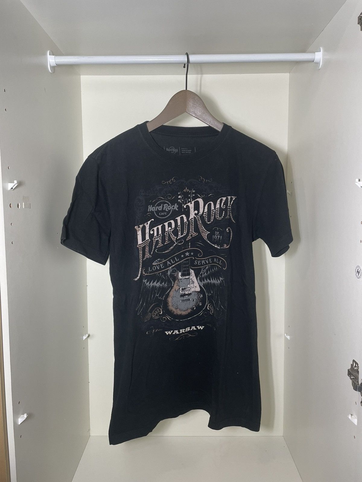 Hard Rock Cafe Hard Rock Café Warsaw black rock medal Size US S / EU 44-46 / 1 - 1 Thumbnail