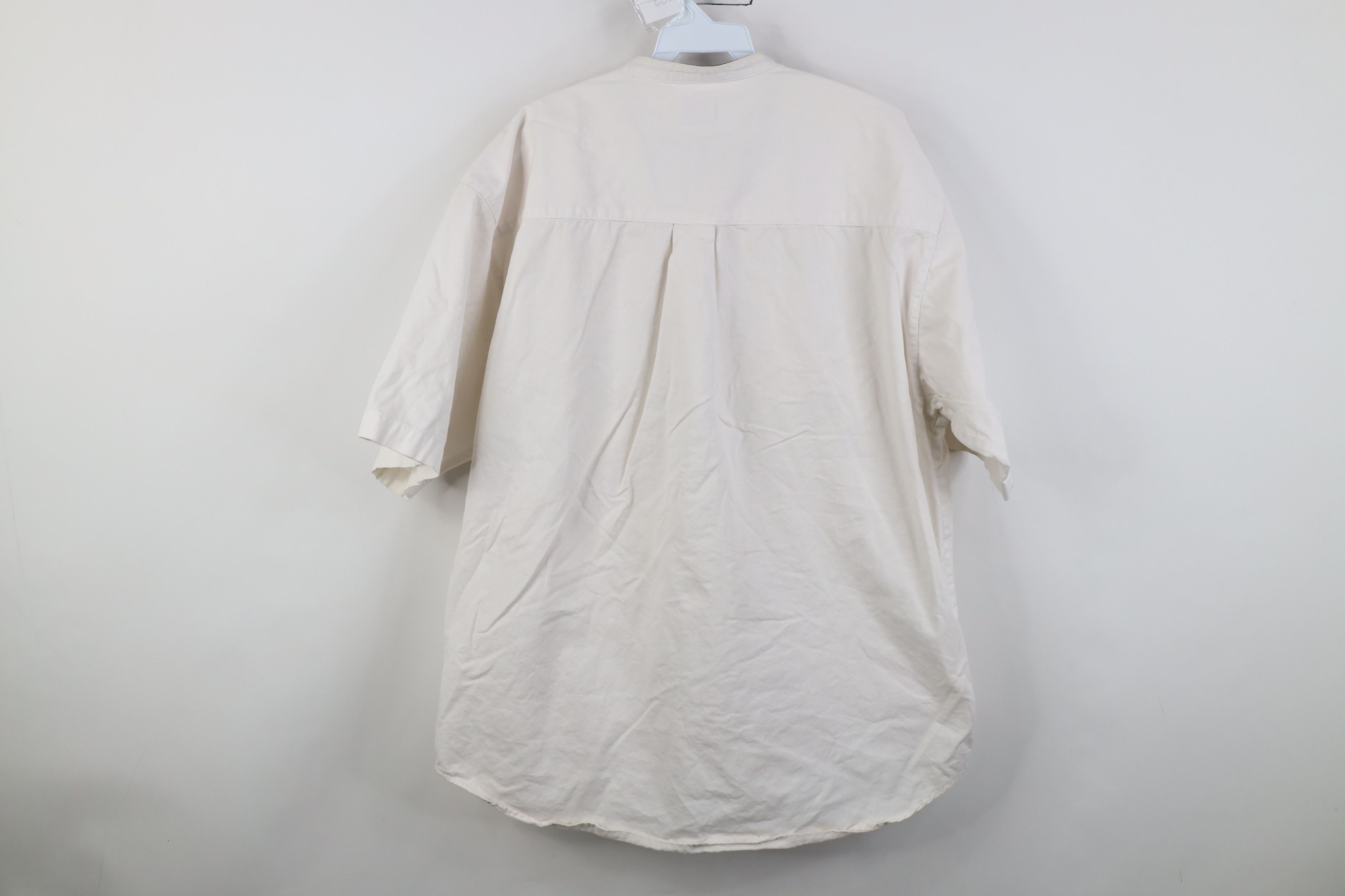 Vintage Vintage 90s Streetwear Short Sleeve Button Shirt White Size US XL / EU 56 / 4 - 11 Thumbnail
