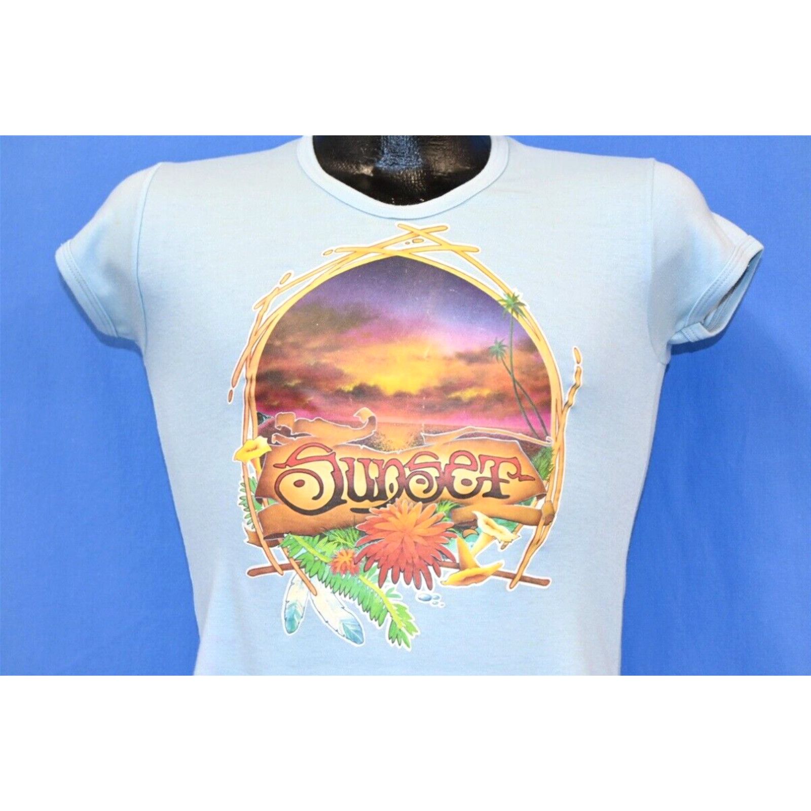 Image of Vintage VTG 70's Sunset Roach Iron-On Palm Trees Beach Floral Blue Women's T-Shirt Xs in White