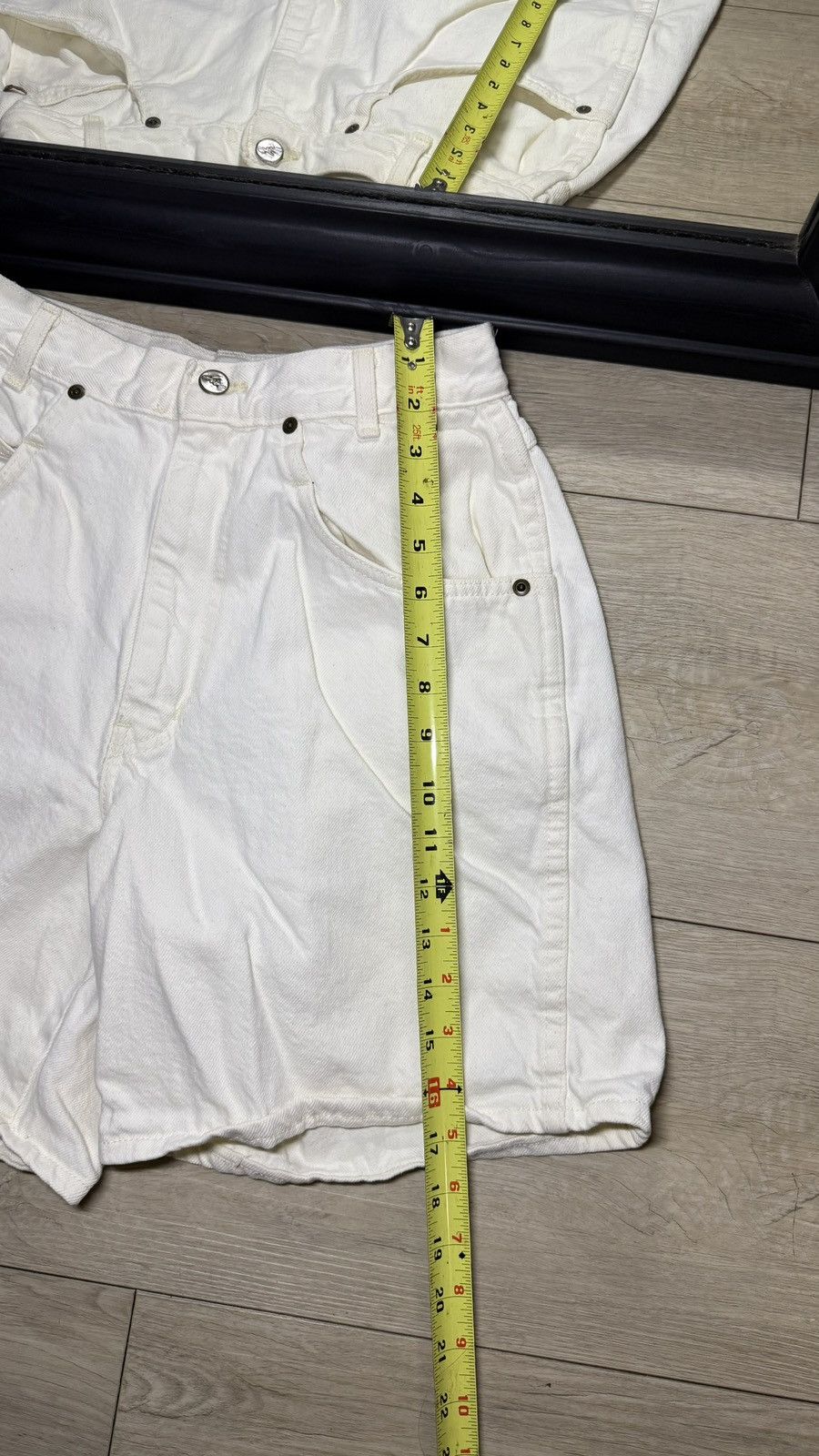 Columbia Y2K 2000s Beige Chic Jean Short Jorts Size 32" / US 10 / IT 46 - 4 Thumbnail