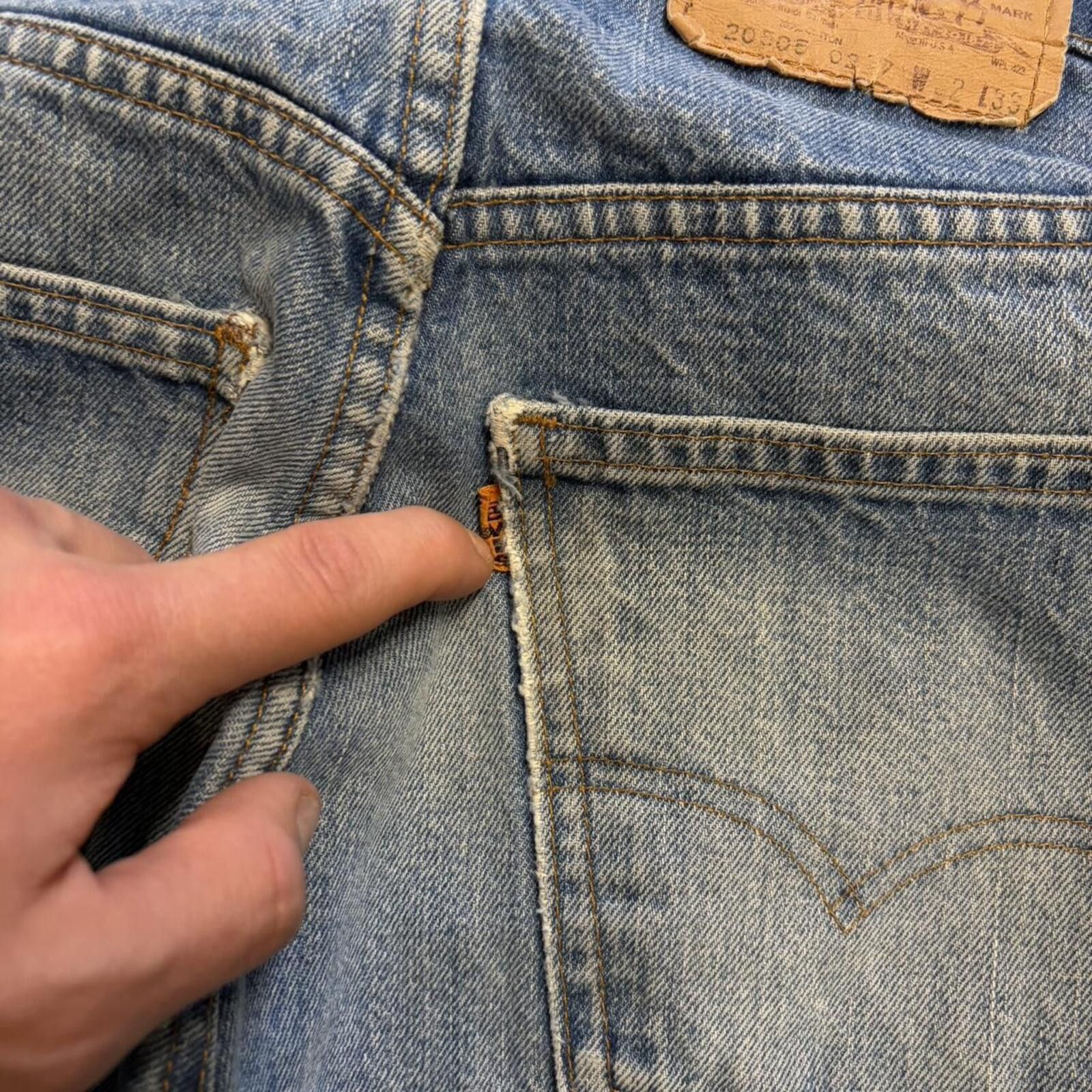 Levi's Vintage 1981 Levi 207 Orange Tabs Size US 32 / EU 48 - 3 Thumbnail