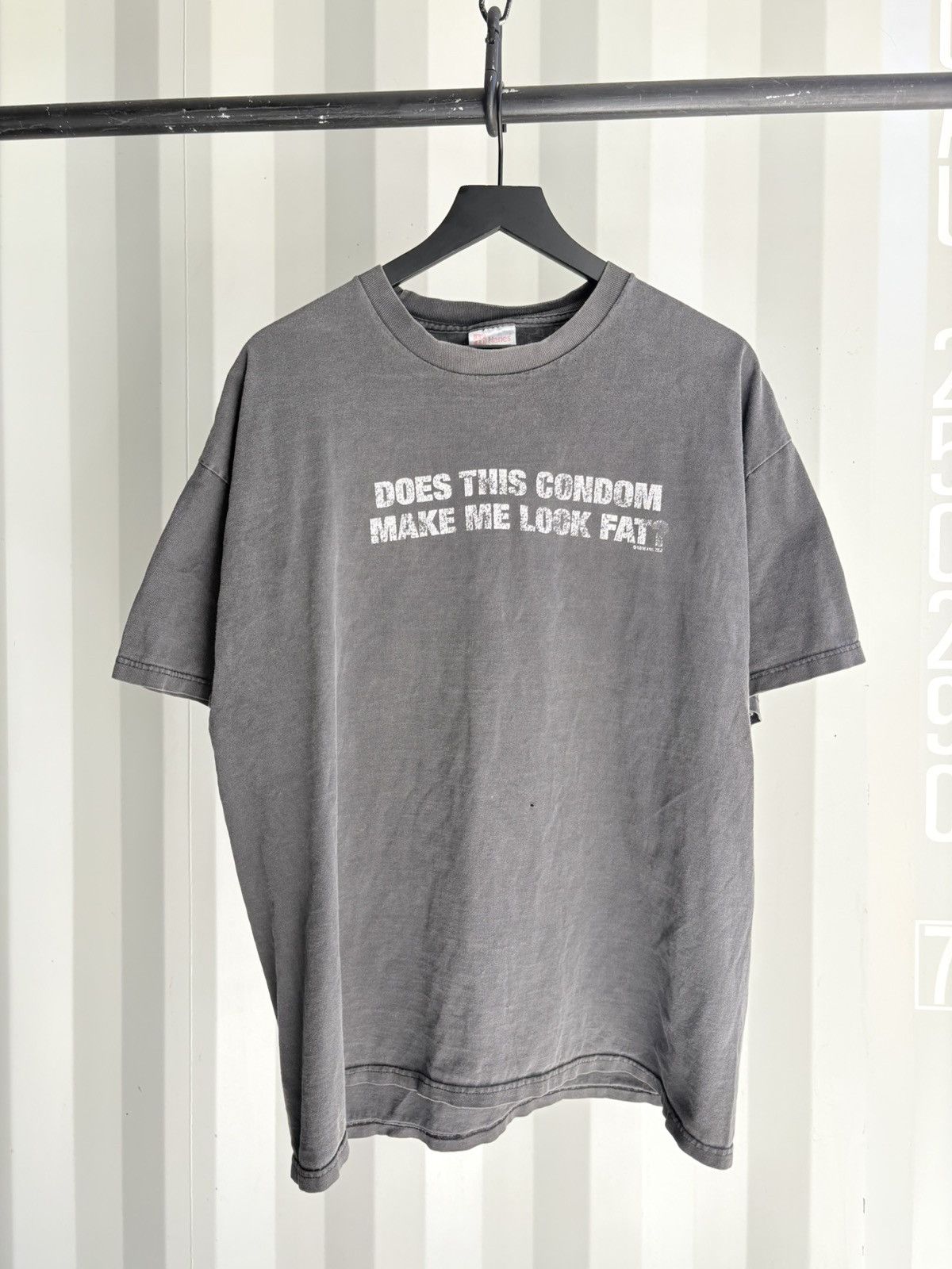 Vintage Vintage Condom Sex Distressed Faded Shirt Band Grunge Size US XL / EU 56 / 4 - 1 Thumbnail