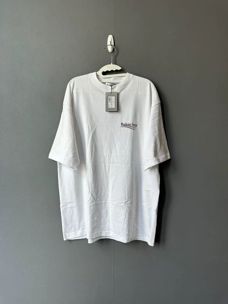 Balenciaga Balenciaga White Coke Short Sleeve 2502-Nextarrow Size US S / EU 44-46 / 1 - 1 Thumbnail