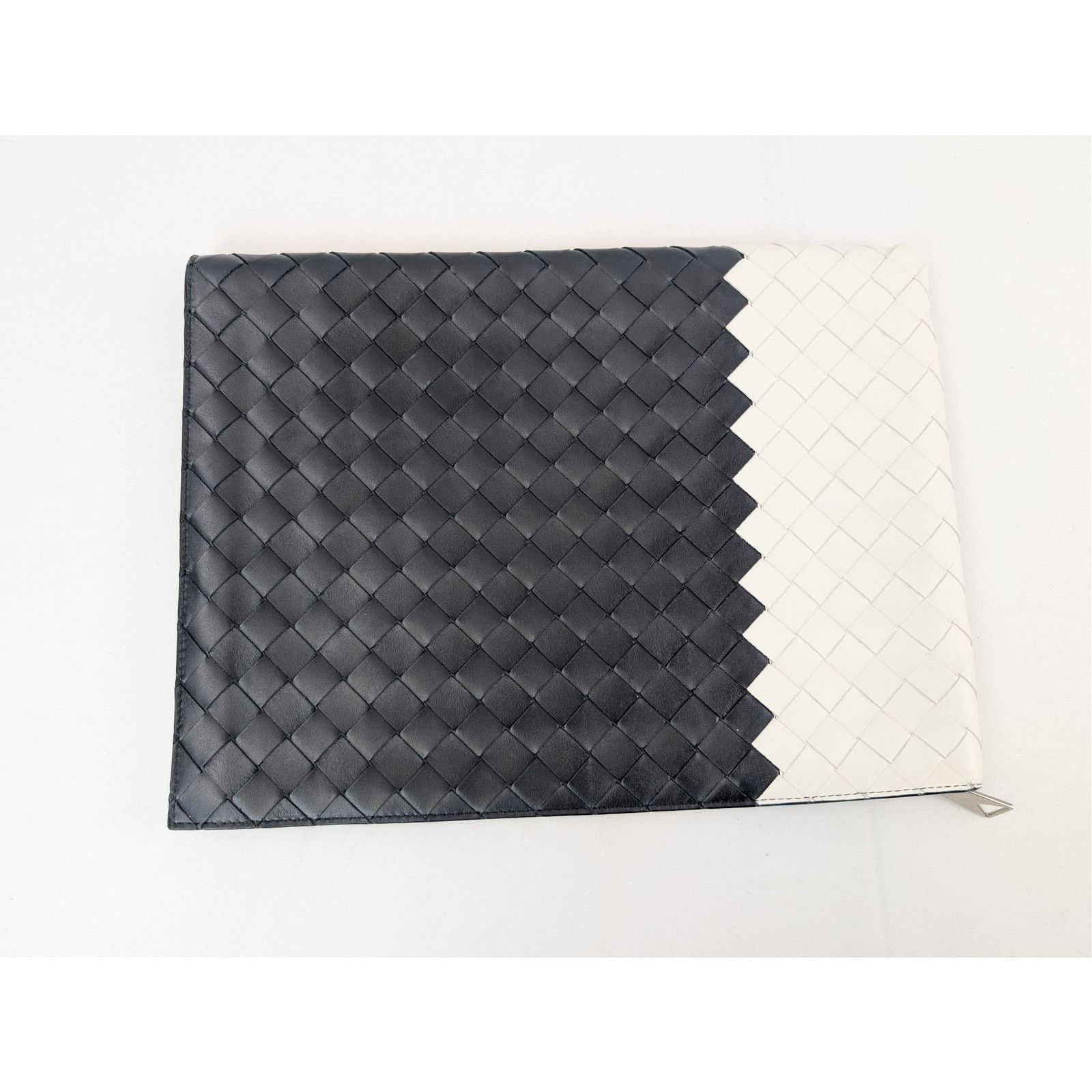 Bottega Veneta o1rshd1 Size: OS / Case Avenue Intreccio 15 BI/Avenue Wallet Size ONE SIZE - 6 Thumbnail