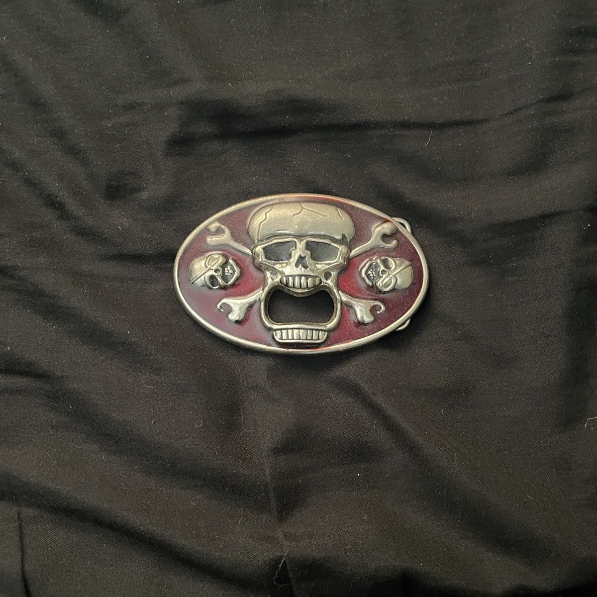 Japanese Brand × Vintage Pirate Skull and Bones Belt Buckle Size ONE SIZE - 1 Thumbnail