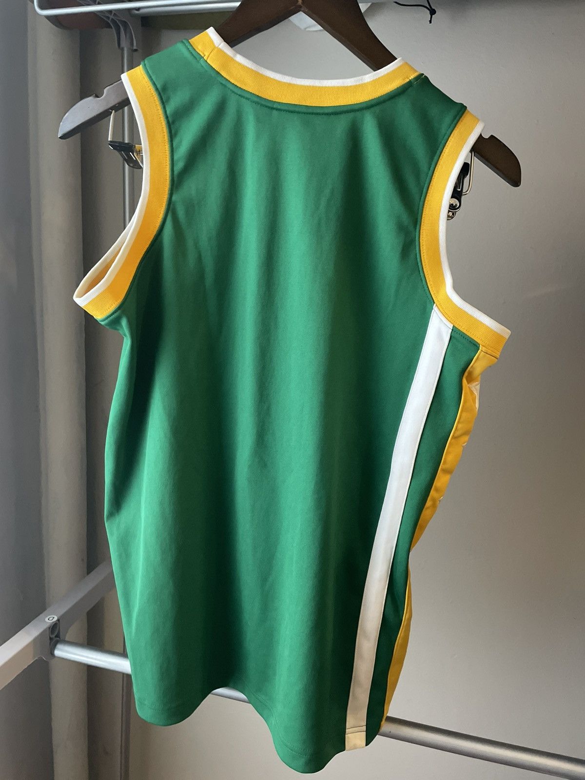 Other 00’s Throwback Classic Eljay Basketball Jersey Size US M / EU 48-50 / 2 - 2 Thumbnail