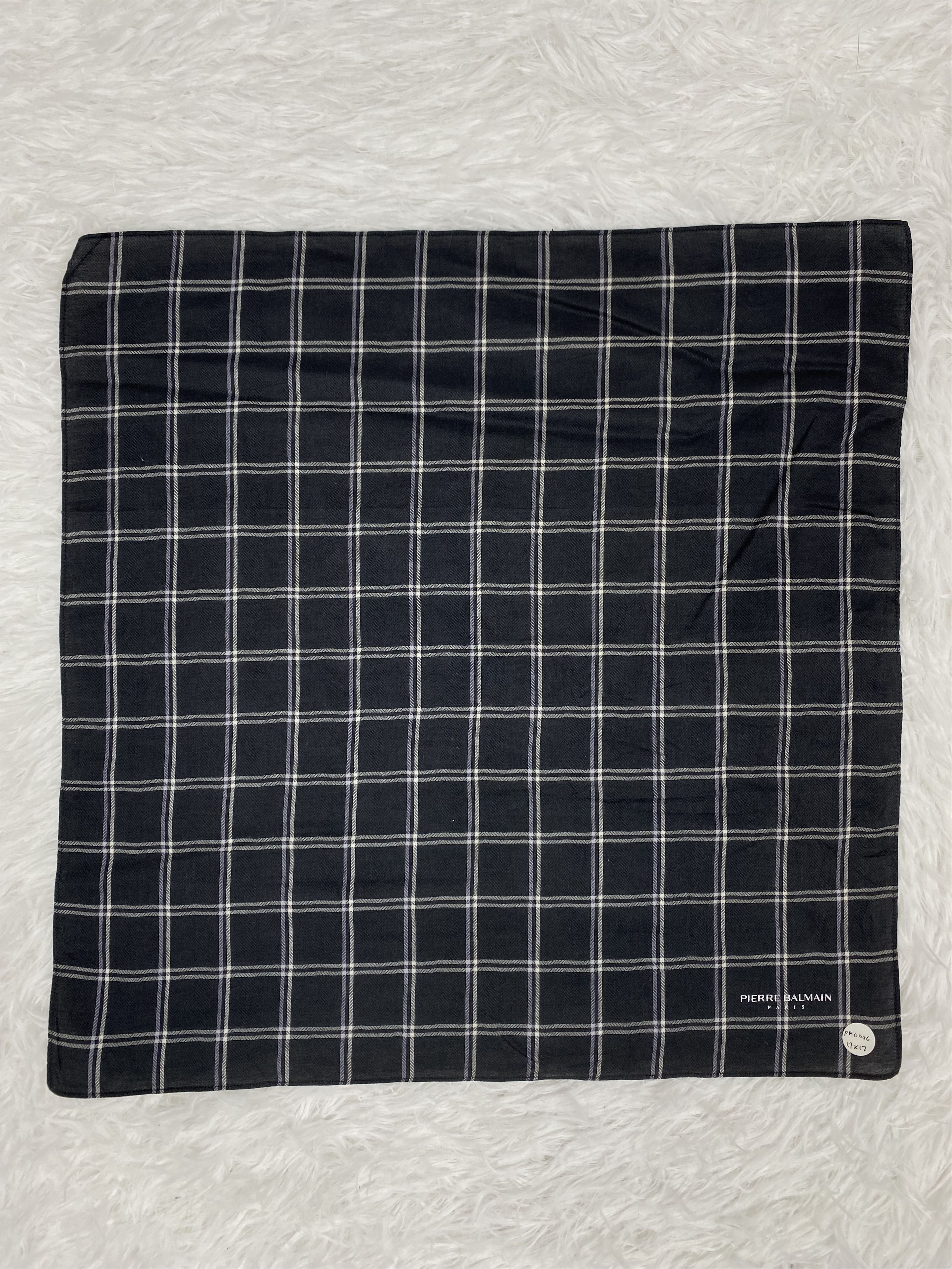 Pierre Balmain × Vintage Vintage Pierre Balmain Handkerchief PH0046 Size ONE SIZE - 3 Thumbnail