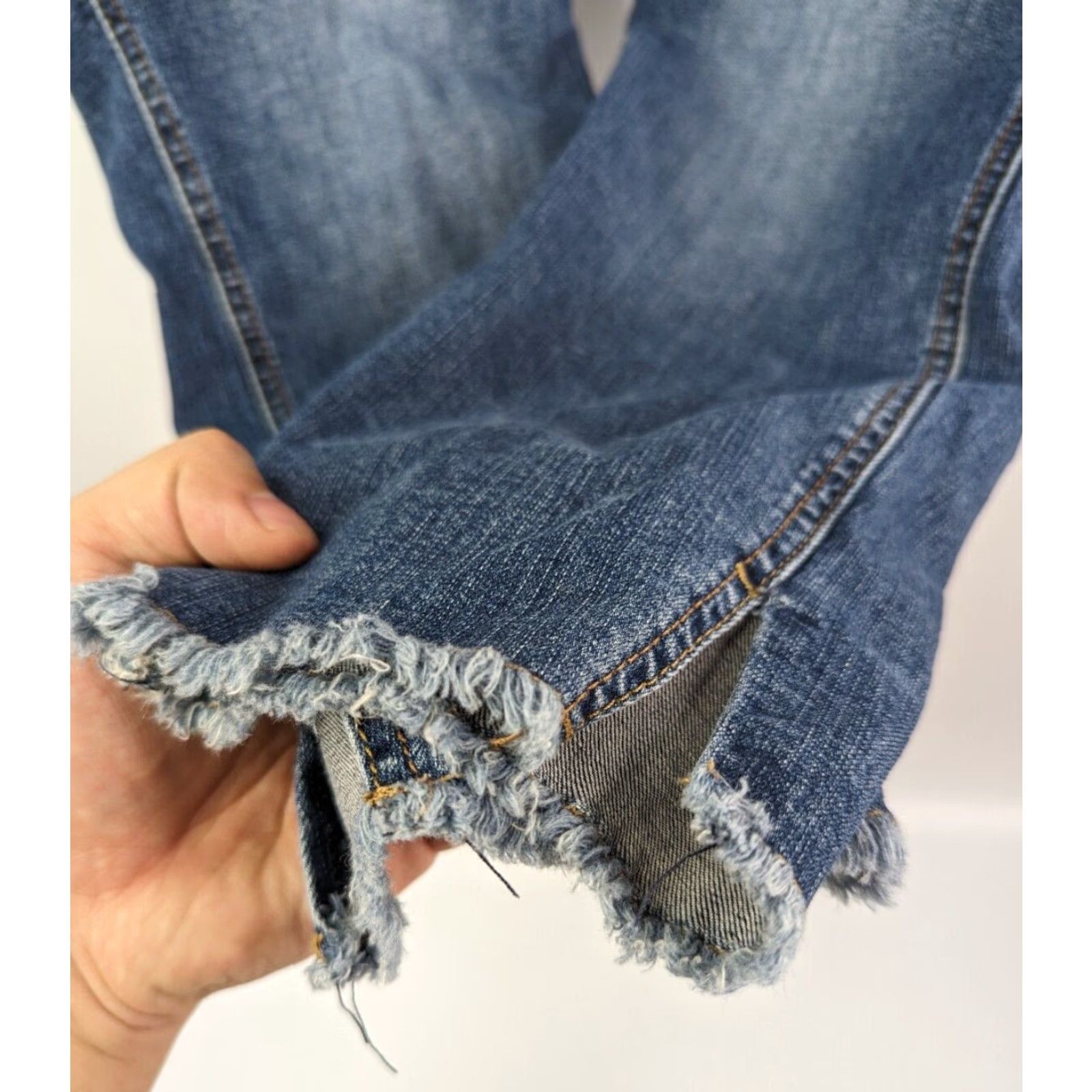 Torrid Torrid Jeans Womens 16 Blue Skinny Dark Wash Casual Denim Raw Hem Size 38" / US 16 / IT 52 - 3 Thumbnail