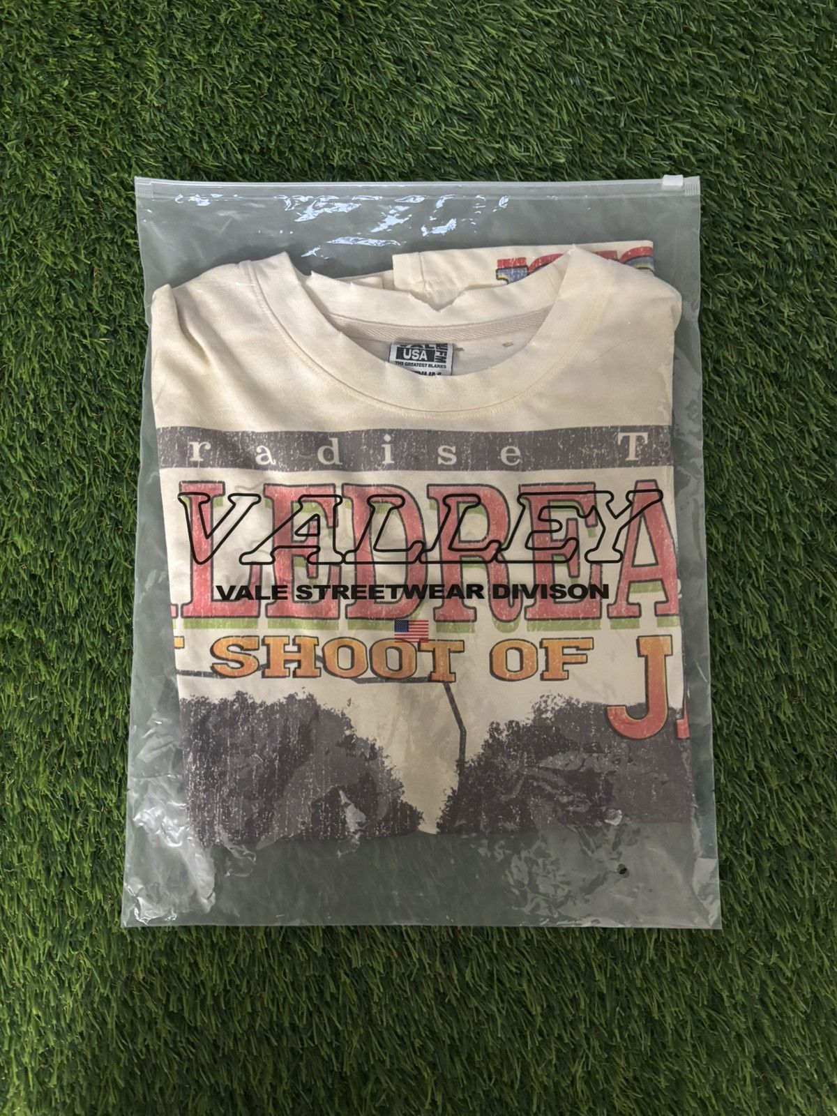 Vale Vale Forever “Badu Tee” Size M Size US M / EU 48-50 / 2 - 3 Thumbnail