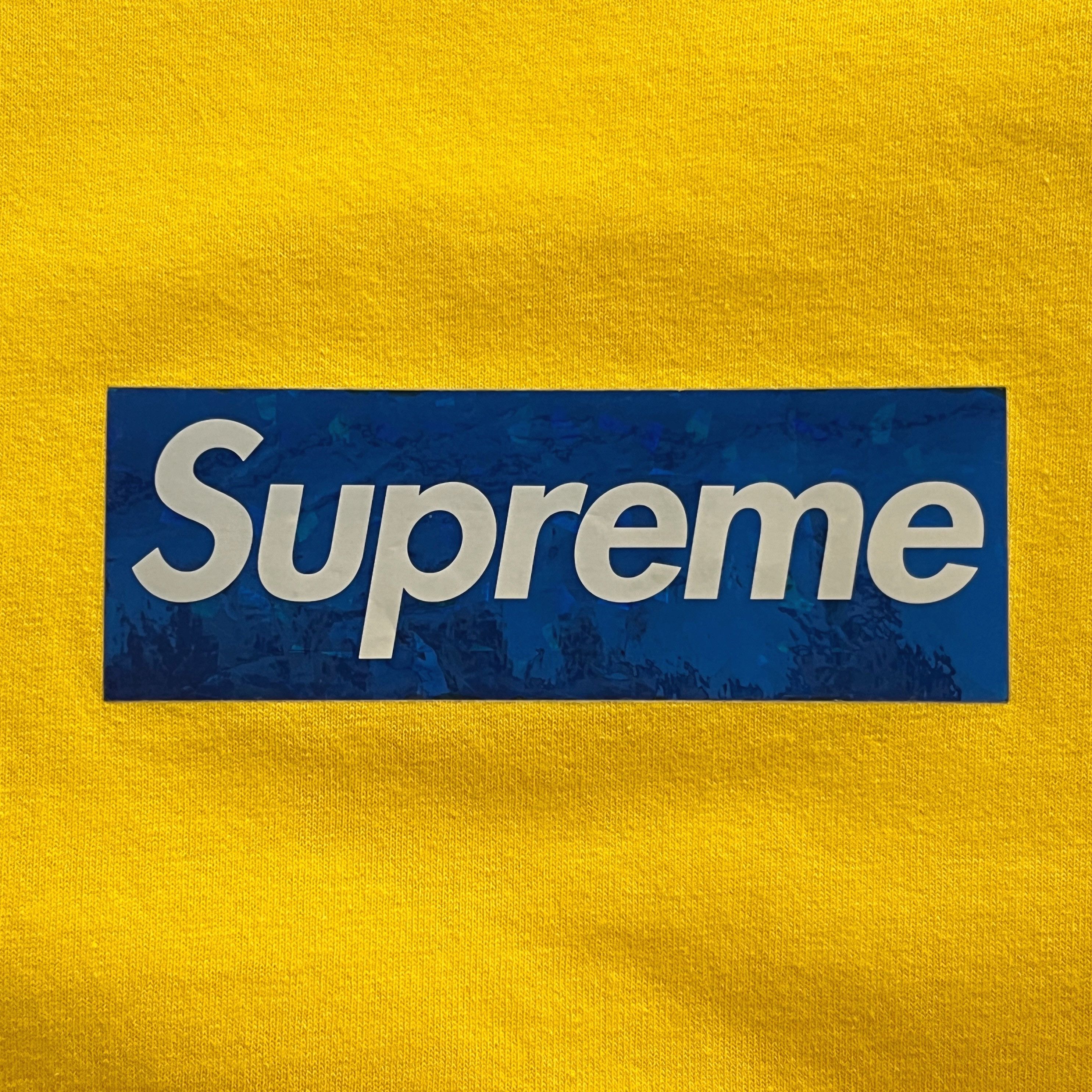 Supreme Supreme 2006 Holographic Box Logo Tee Blue On Yellow Size US XL / EU 56 / 4 - 3 Thumbnail