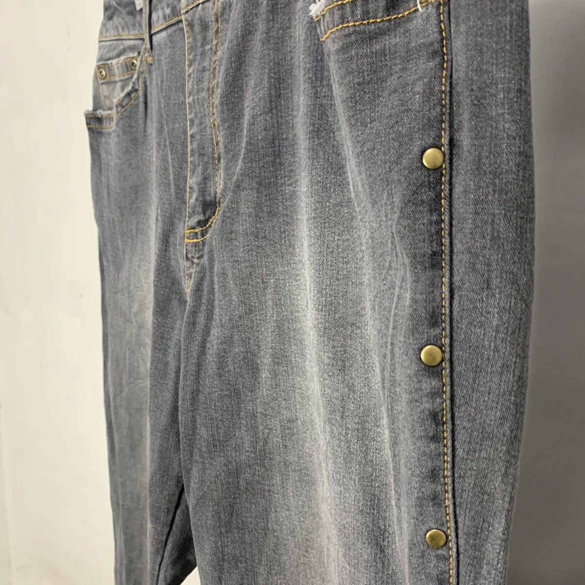 Hysteric Glamour × If Six Was Nine × Japanese Brand Vtg Japanese Boot cut Denim Flare Studded Flare Pant Size US 32 / EU 48 - 5 Thumbnail