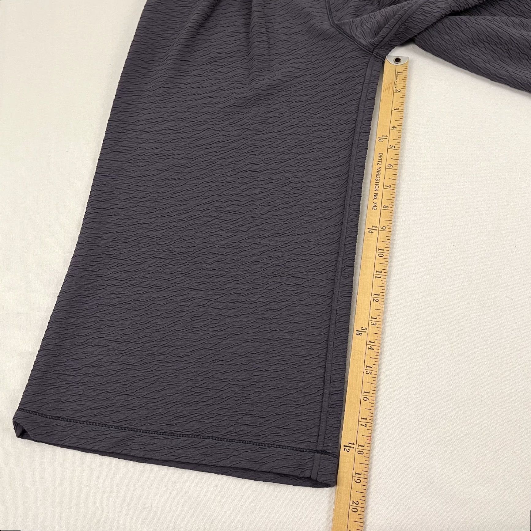 Lululemon Lululemon Can You Feel The Pleat Pants Women Size 6 Cropped Wide-Leg 19" Purple Nylon Blend Pockets Athleisure Yoga Womens Size 28" / US 6 / IT 42 - 6 Thumbnail