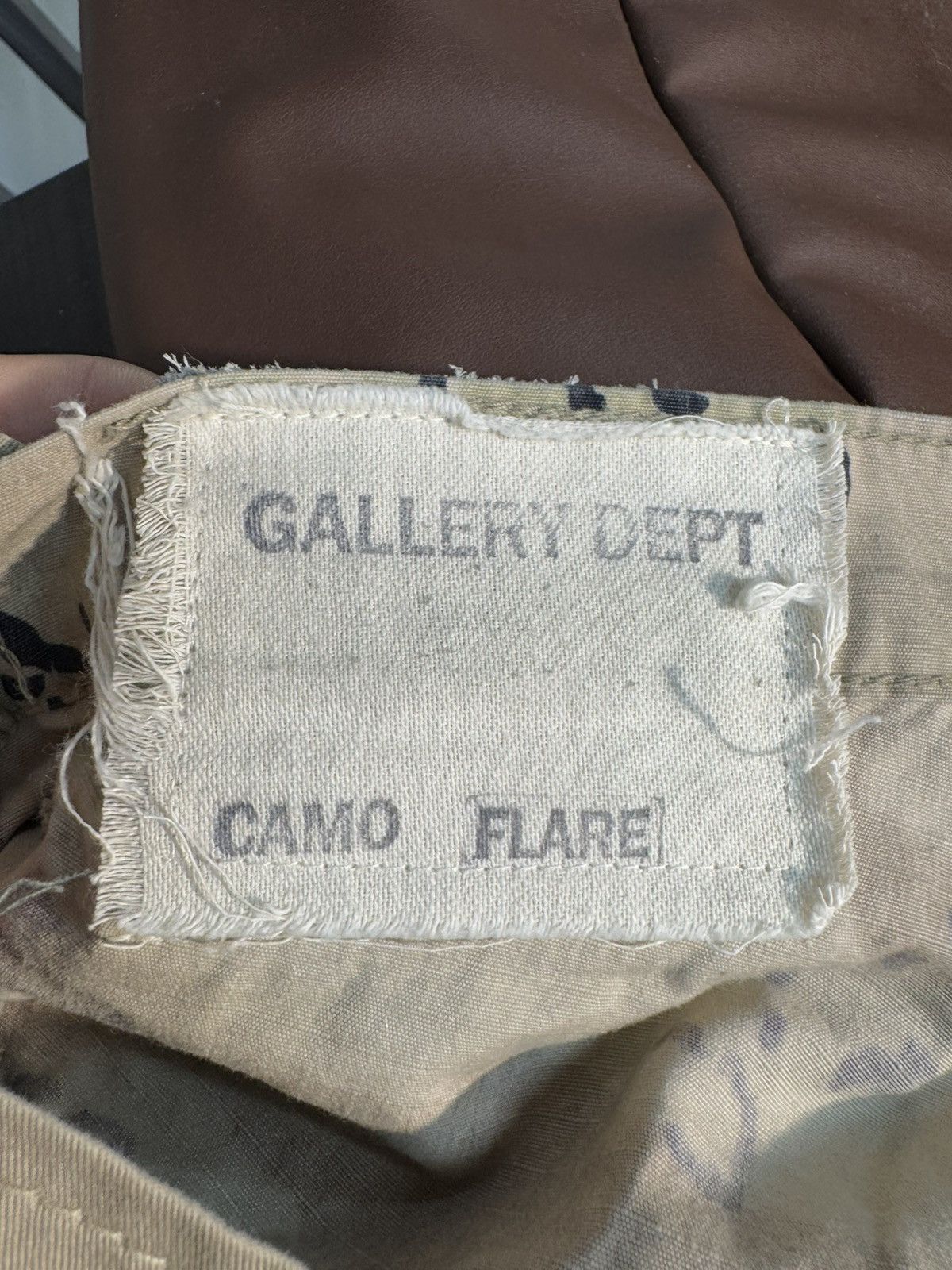 Gallery Dept. Gallery dept. Camo Flare pants Size US 34 / EU 50 - 9 Thumbnail