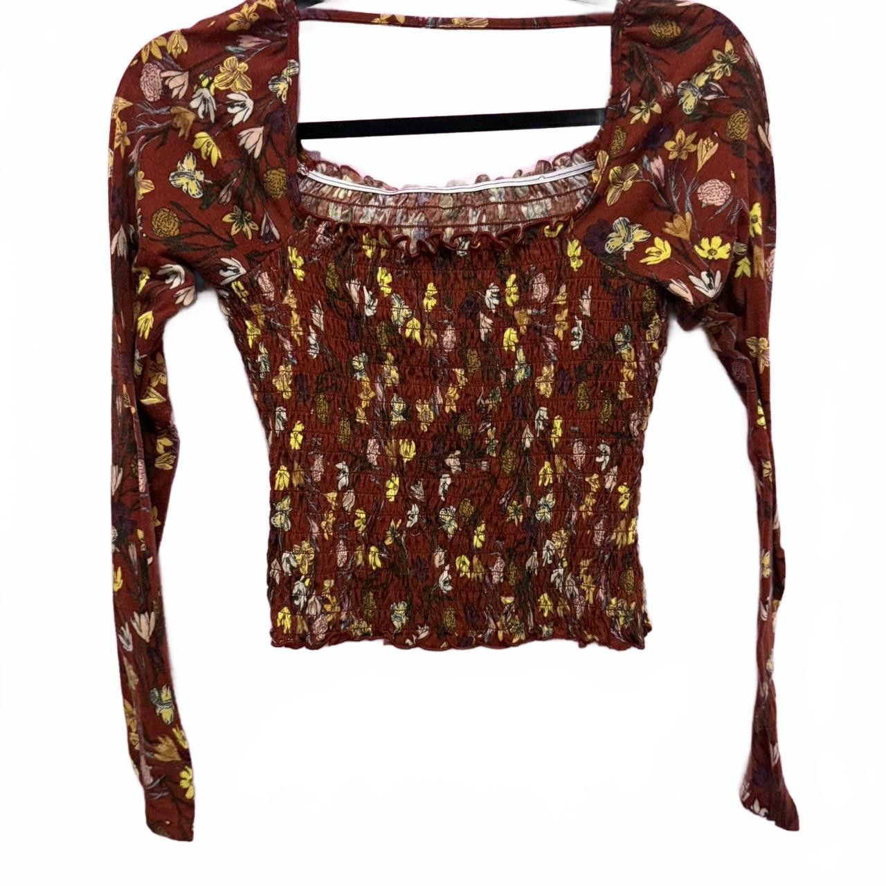 Designer Chic Floral Smocked Crop Top Size S / US 4 / IT 40 - 2 Thumbnail