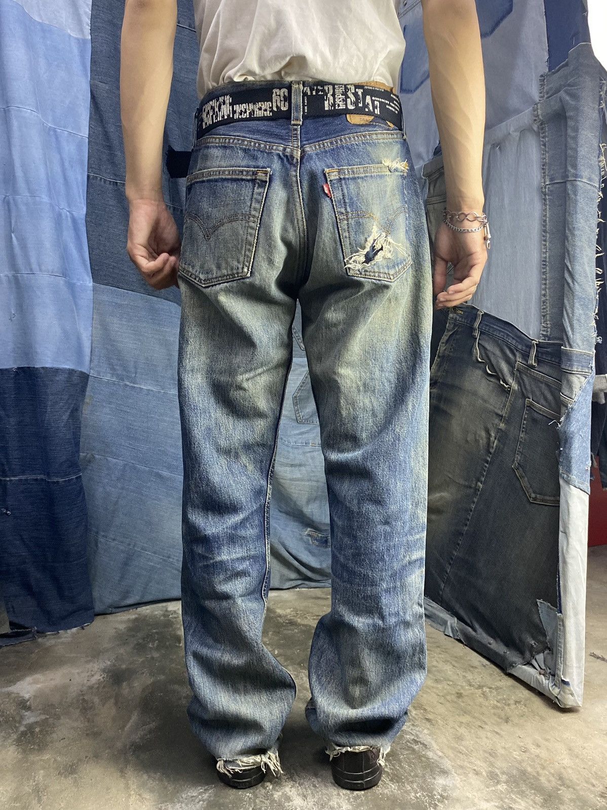 Jean × Levi's Levis mudwash faded distressed jeans pant 29x30 Size US 29 - 19 Thumbnail