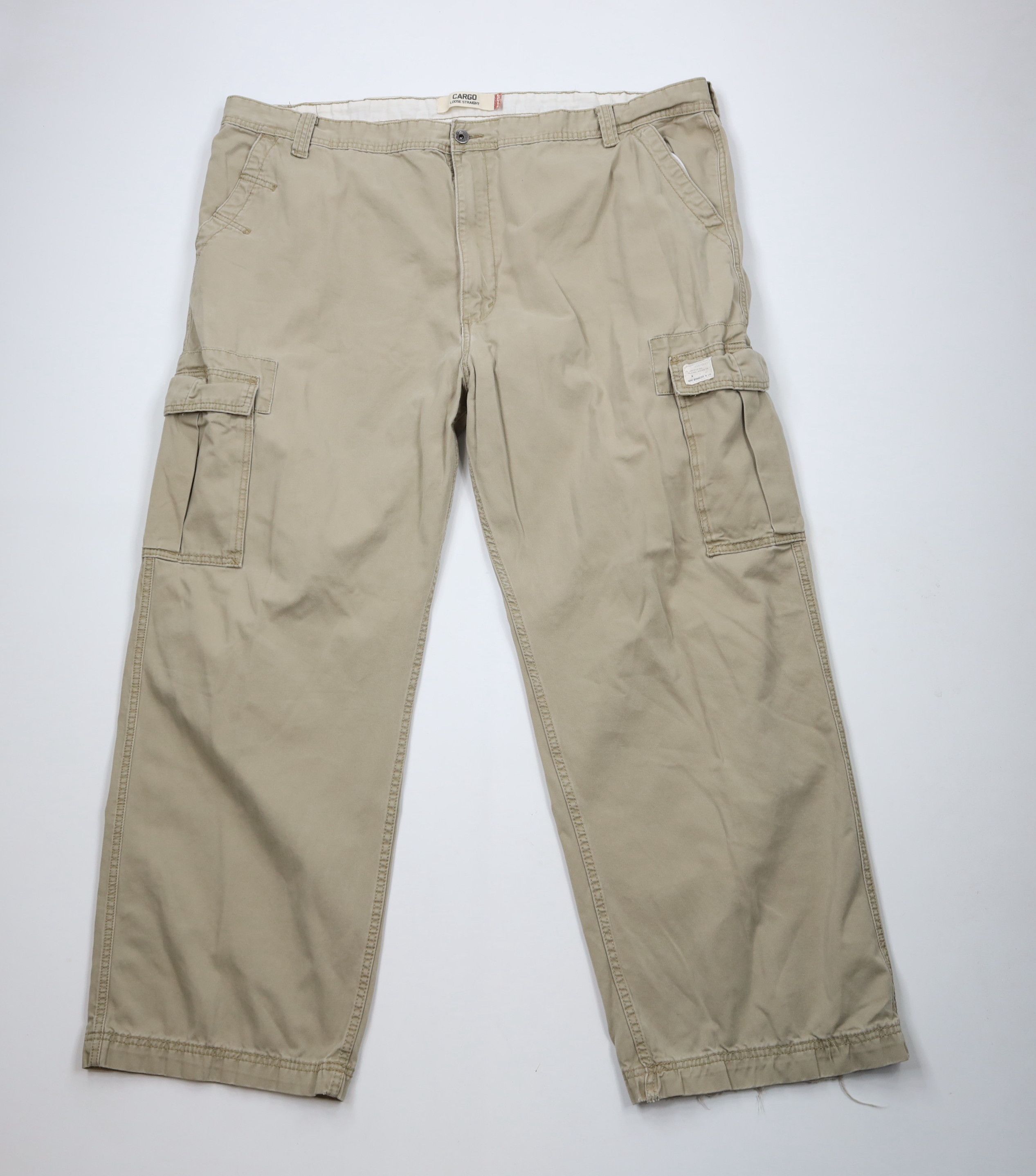 Levi's × Vintage Vintage Y2K Levis Loose Straight Wide Leg Cargo Pants Size US 44 / EU 60 - 1 Thumbnail