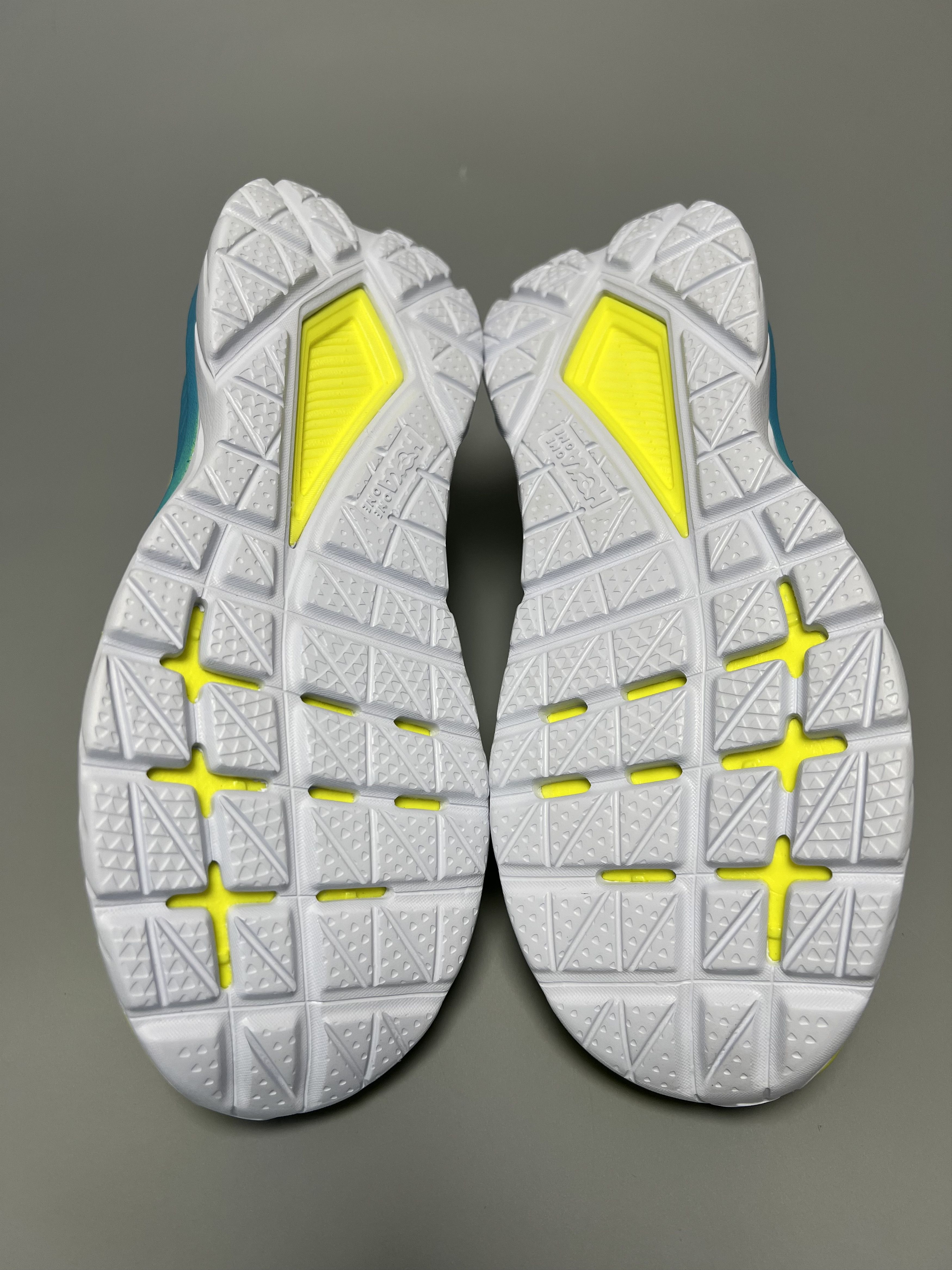 Hoka 7B Hoka One One Mach 5 Running Shoes Walking Gym Size US 7 / IT 37 - 7 Thumbnail