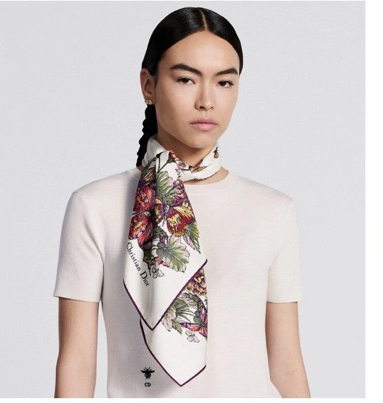 Dior o1w1db11024 Size: OS / Mexico Millefiori Square Scarf Size ONE SIZE - 5 Thumbnail