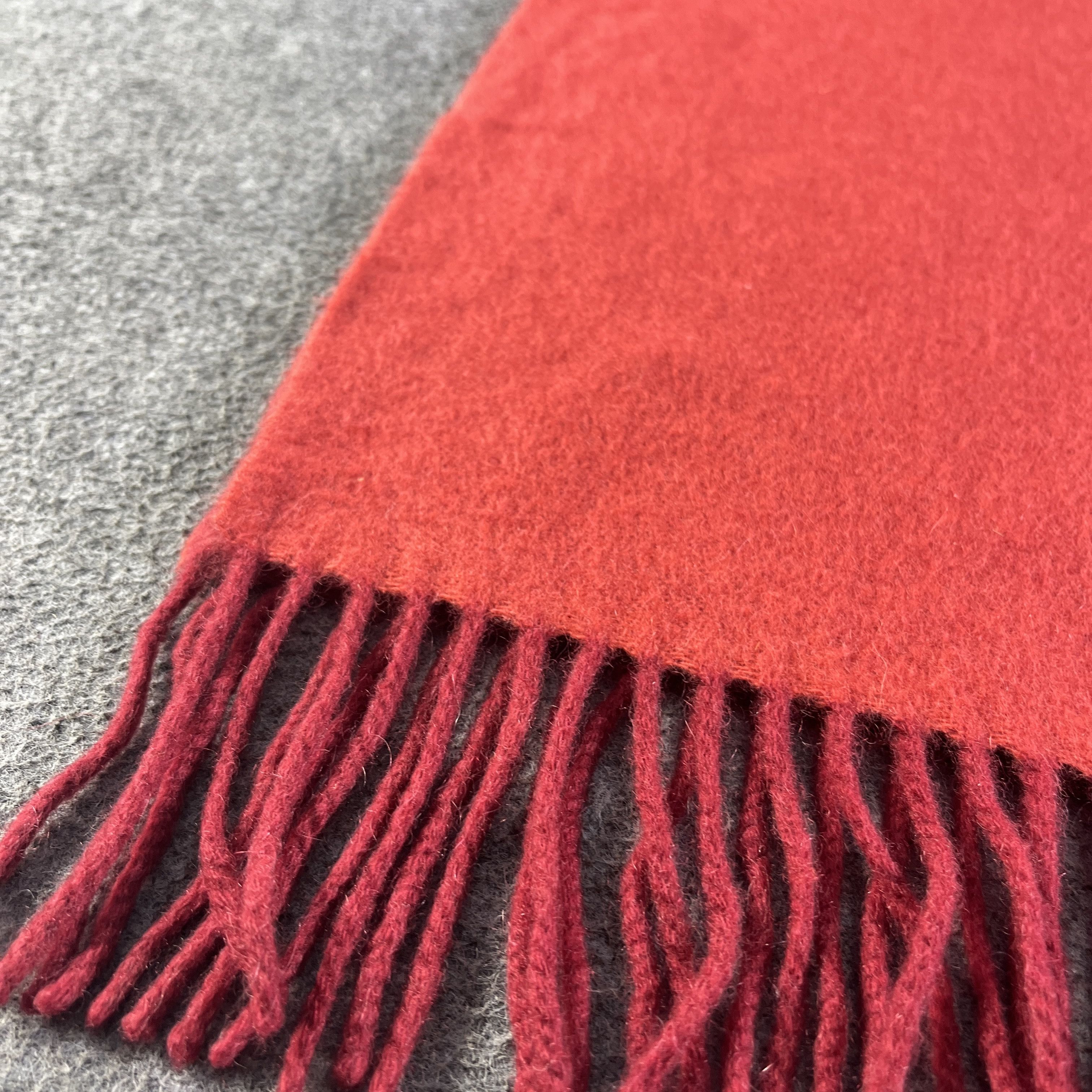 Vintage Vintage Yves Saint Laurent Scarf / Muffler / Neckwear T1139 Size ONE SIZE - 6 Thumbnail